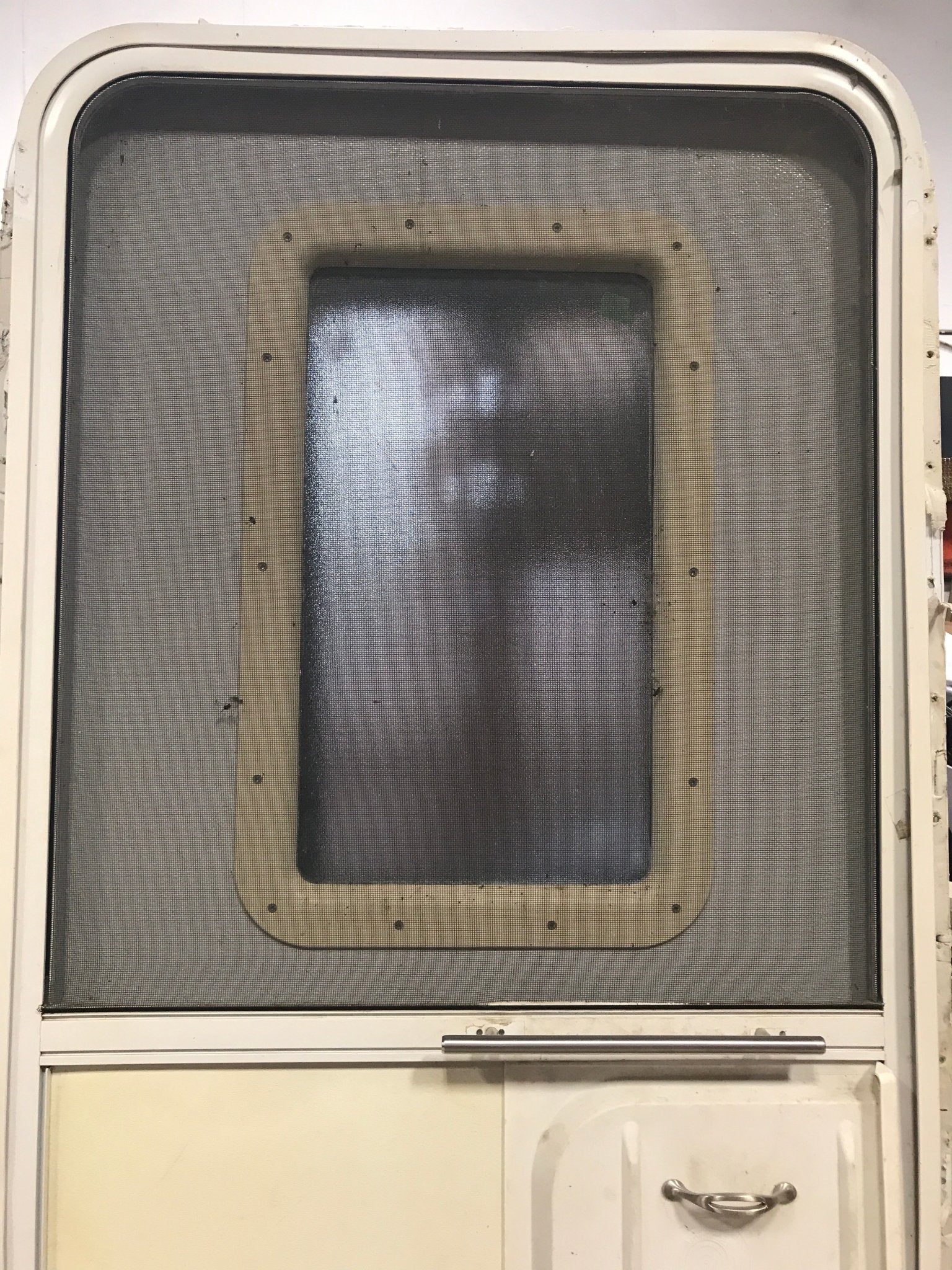 Used RV Radius Corner Entry Door 29 1/2