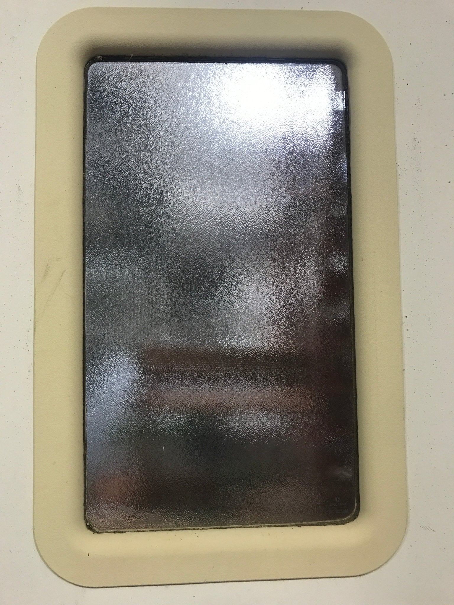 Used RV Radius Corner Entry Door 30" W x 72" H - Young Farts RV Parts