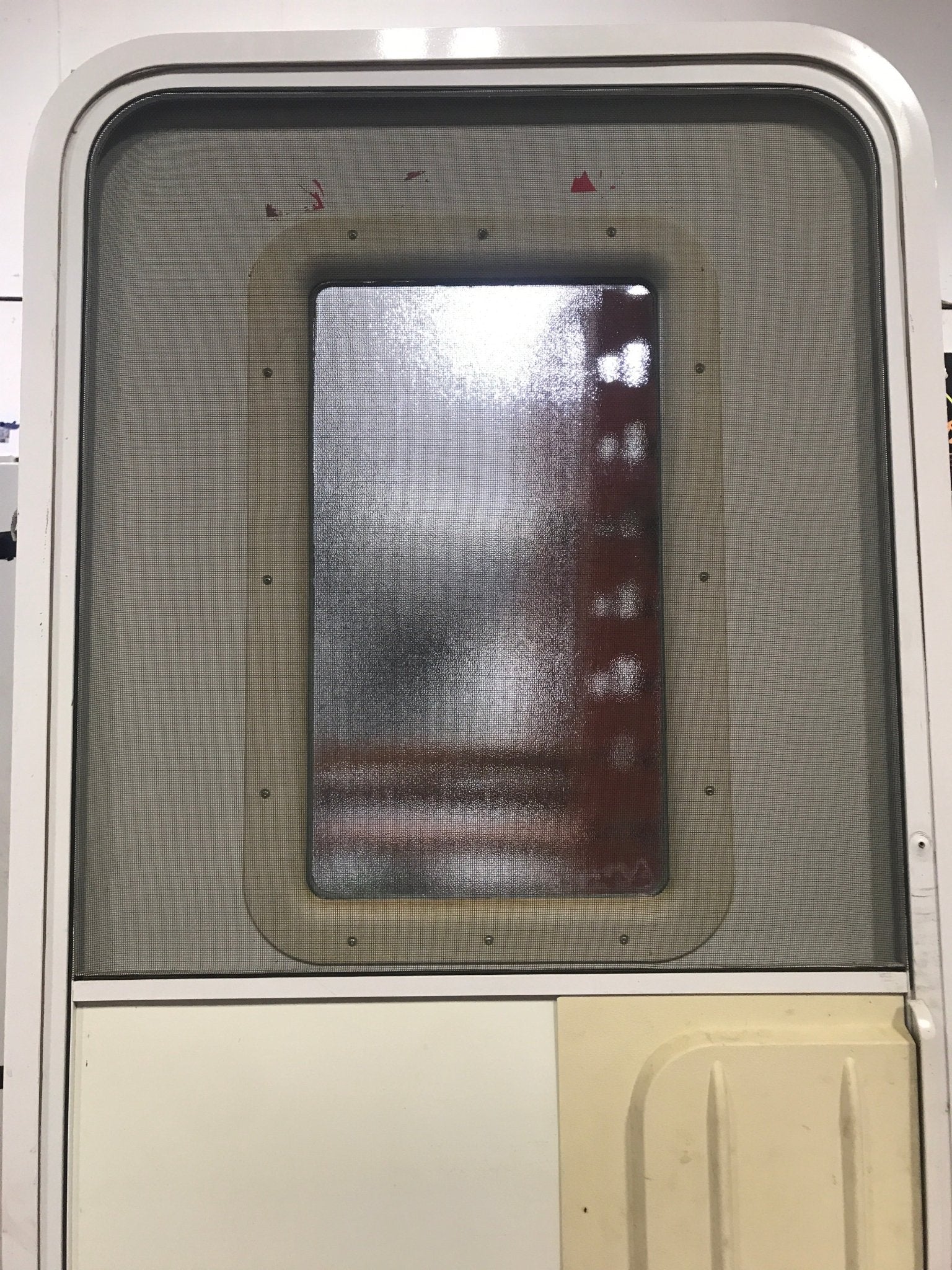 Used RV Radius Corner Entry Door 30