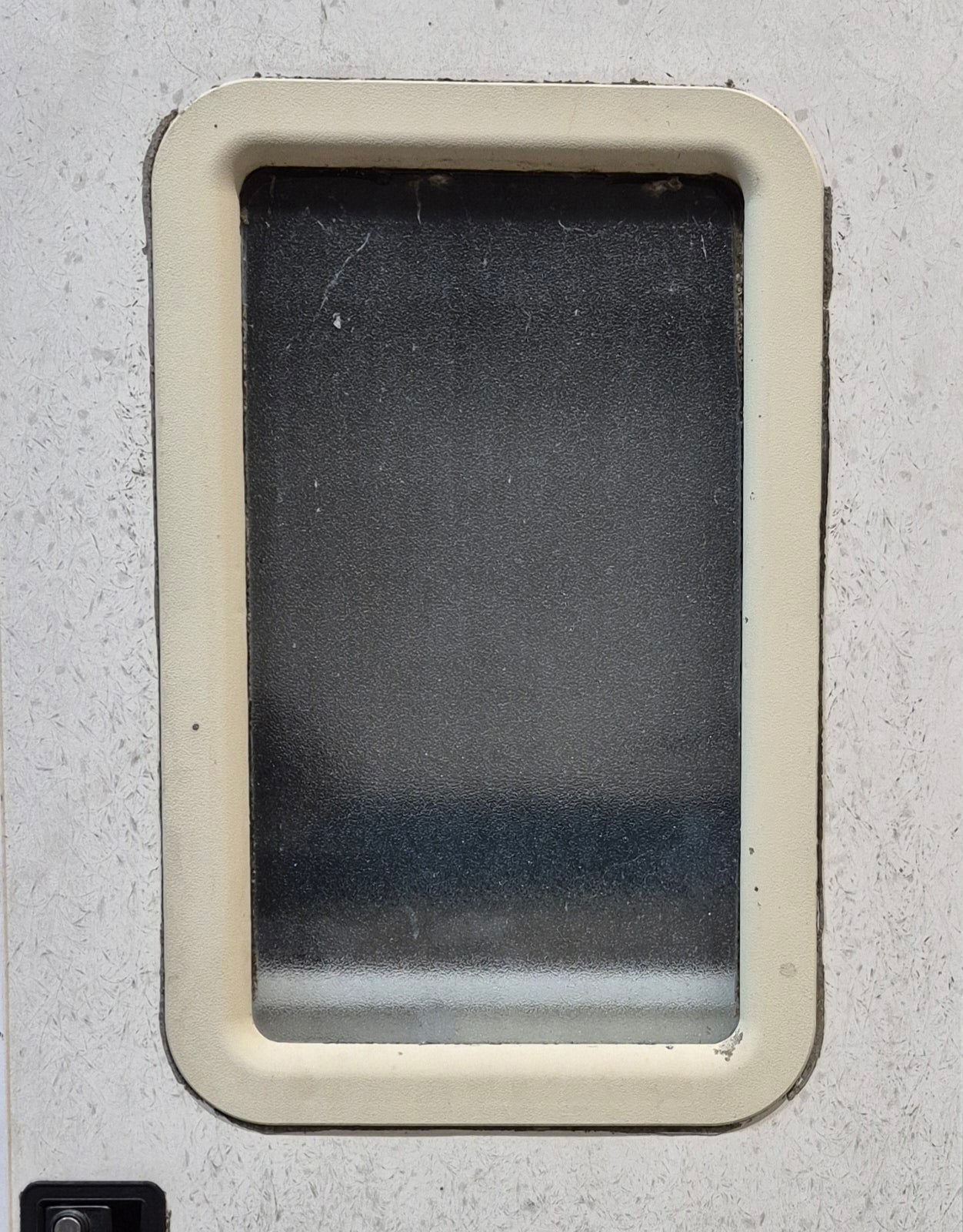 Used RV Radius Entry Door 25 3/4" W x 67 3/4" H - Young Farts RV Parts