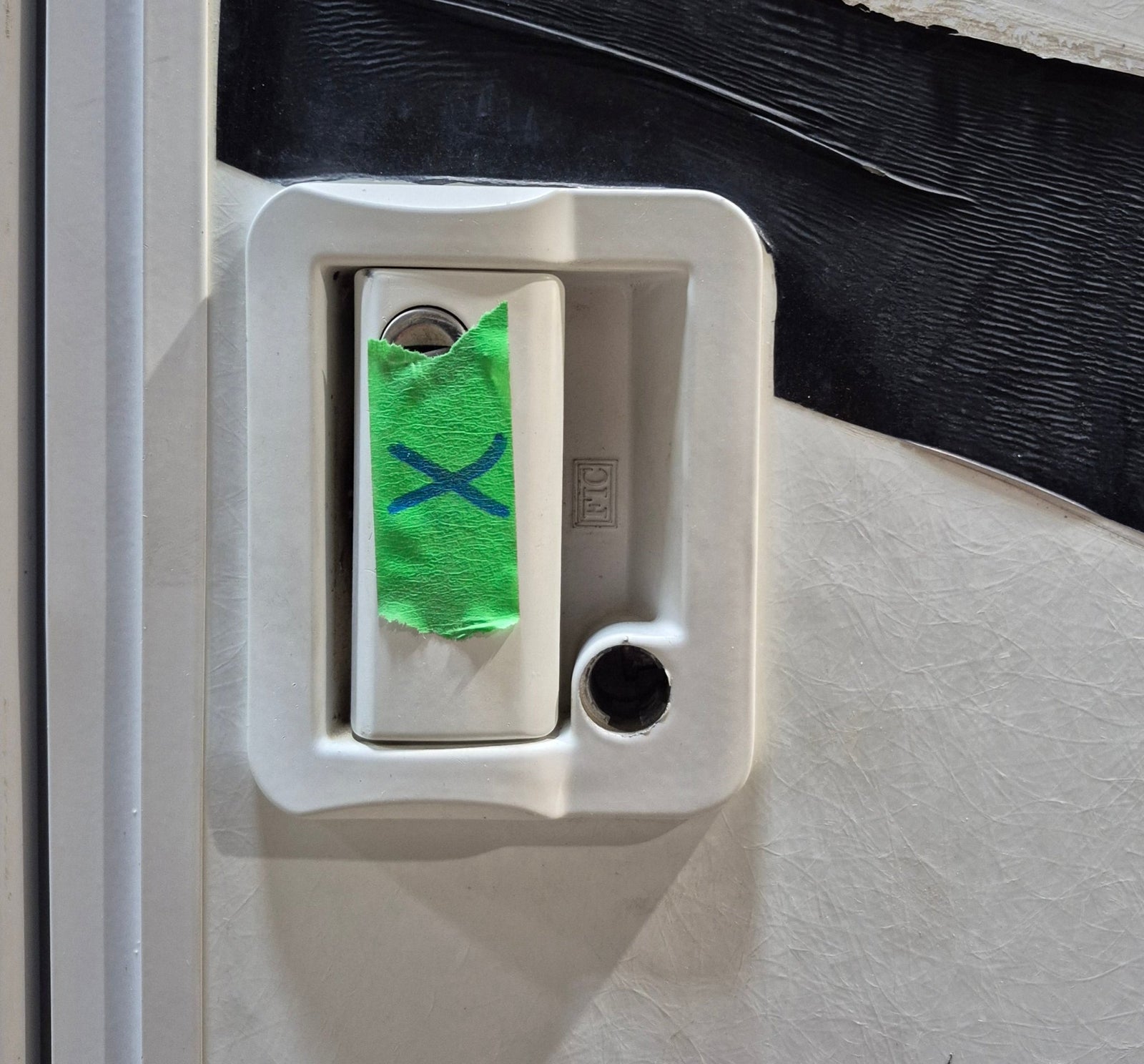 Used RV Radius Entry Door 25 5/8