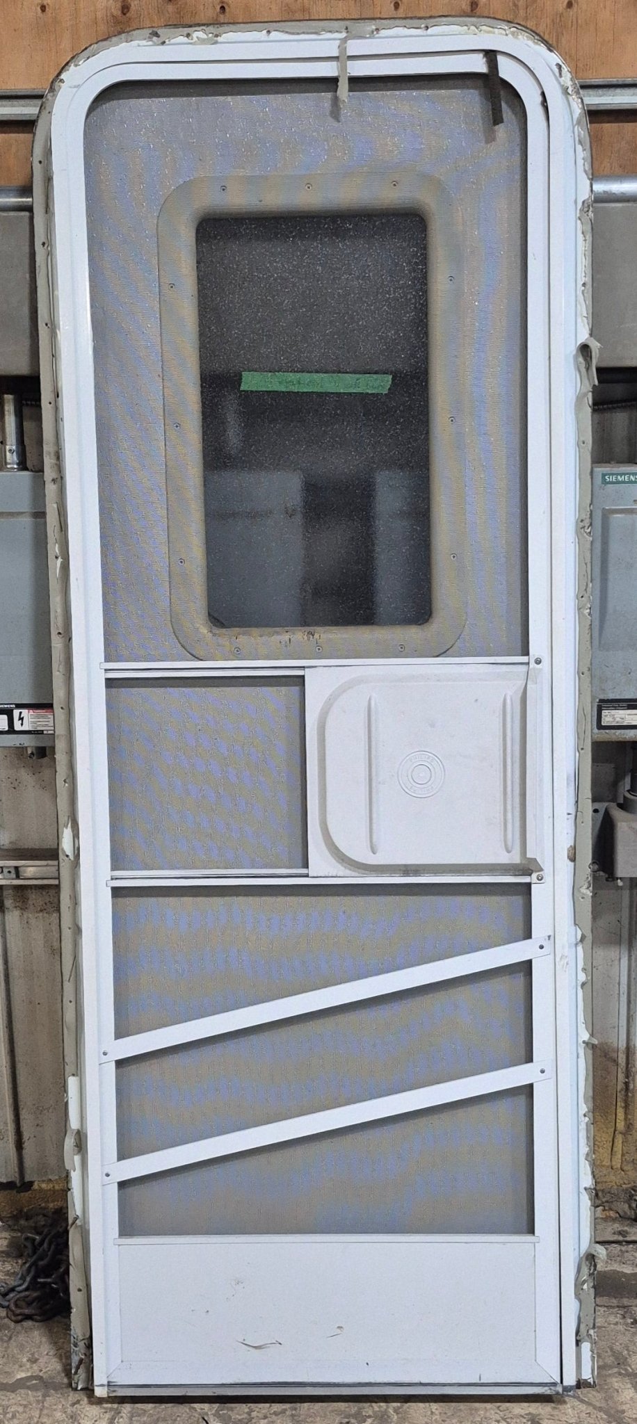 Used RV Radius Entry Door 25 7/8" W x 70" H - Young Farts RV Parts