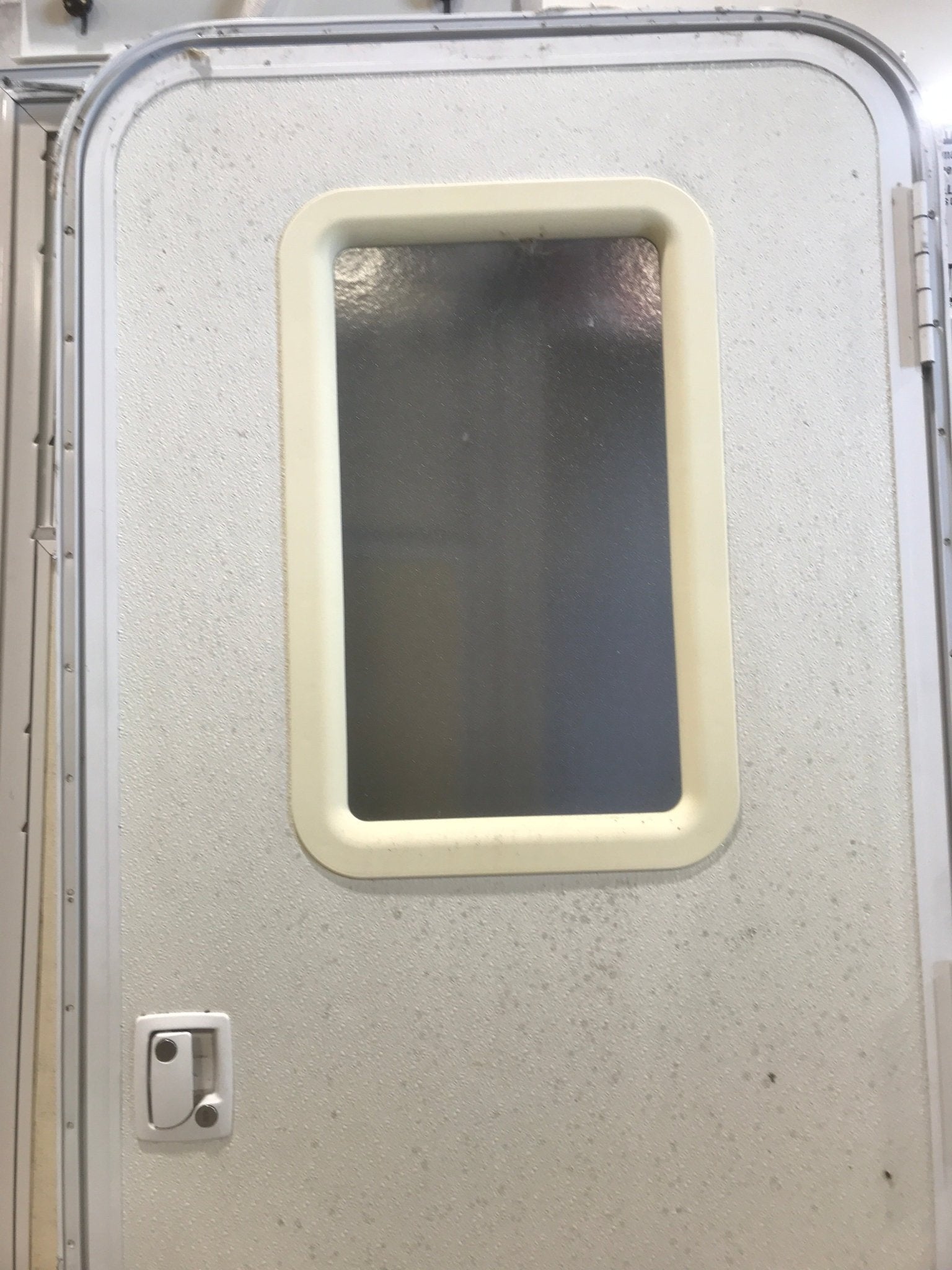 Used RV Radius Entry Door 29 1/2