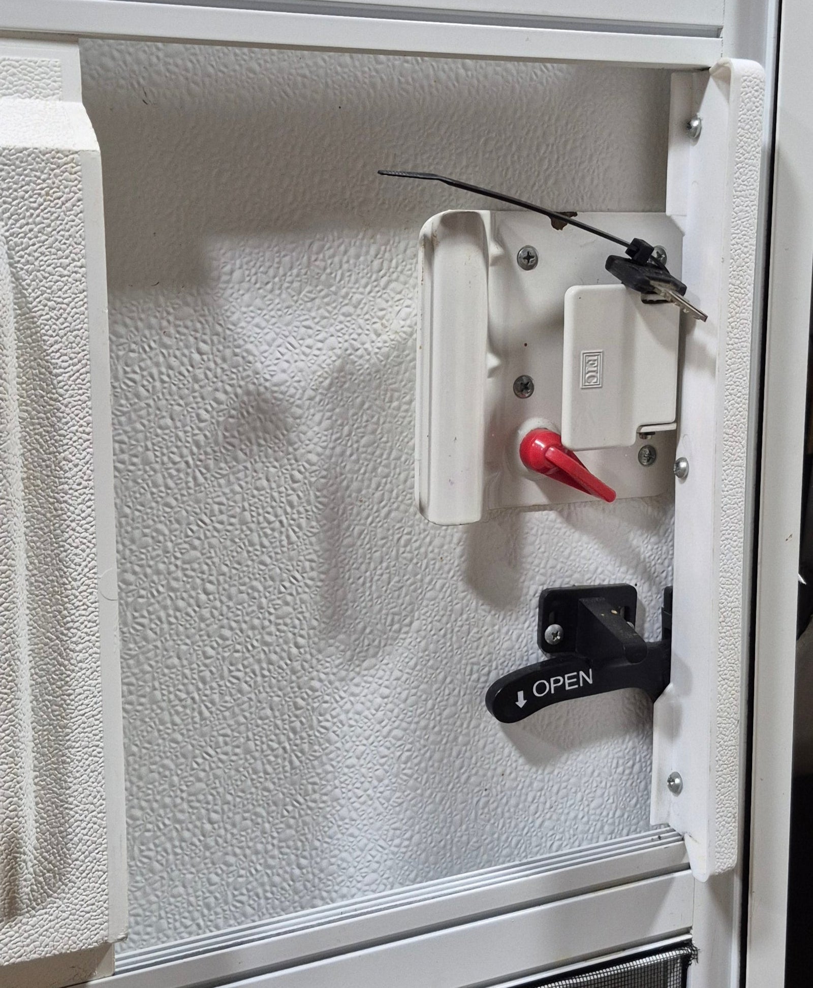 Used RV Radius Entry Door 29 1/2
