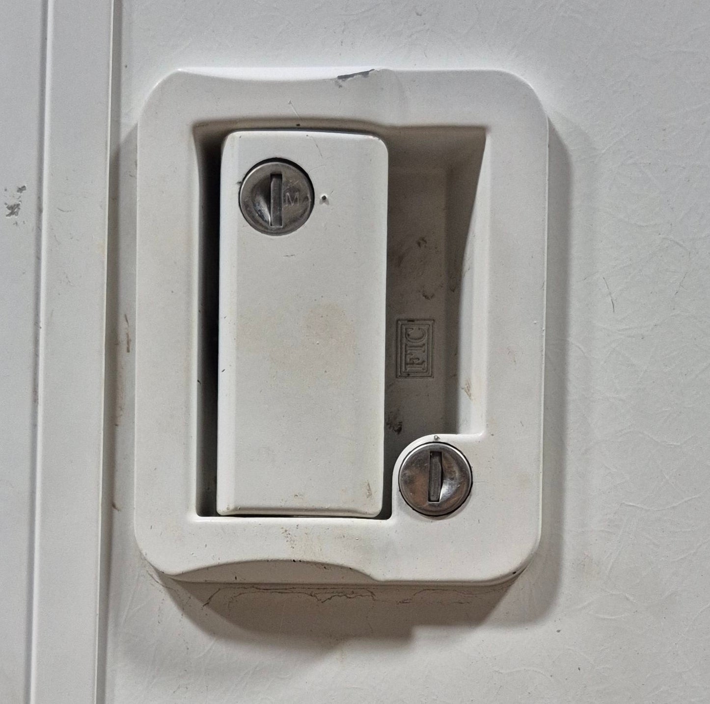 Used RV Radius Entry Door 29 1/2" W x 71 3/8" H - Young Farts RV Parts