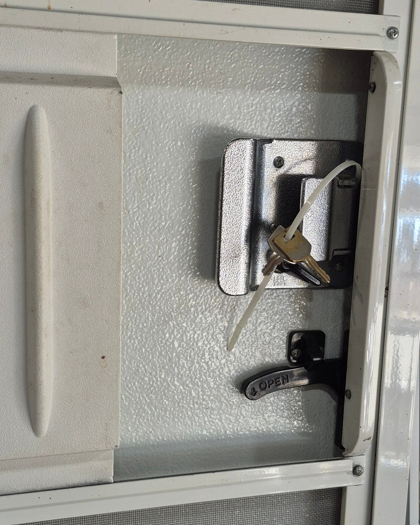 Used RV Radius Entry Door 29 1/2