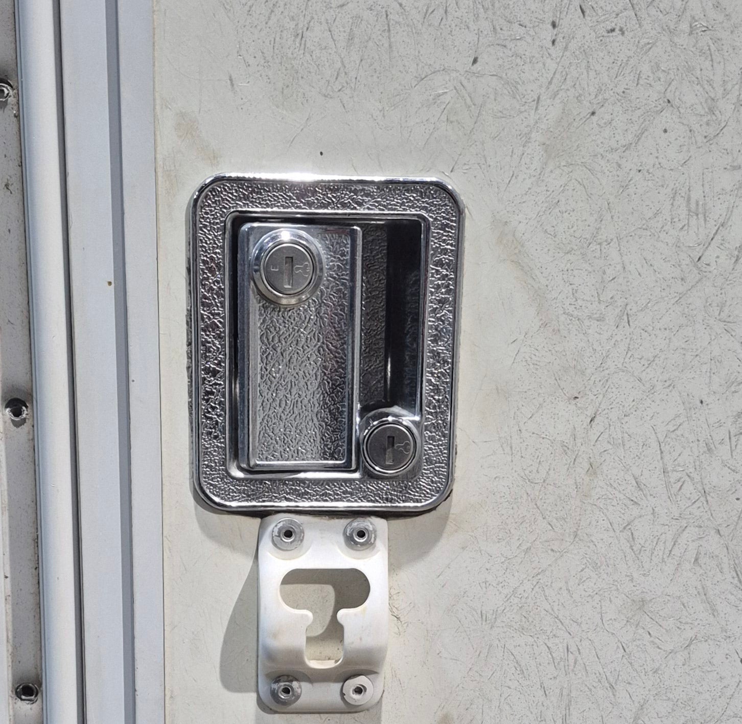 Used RV Radius Entry Door 29 1/2