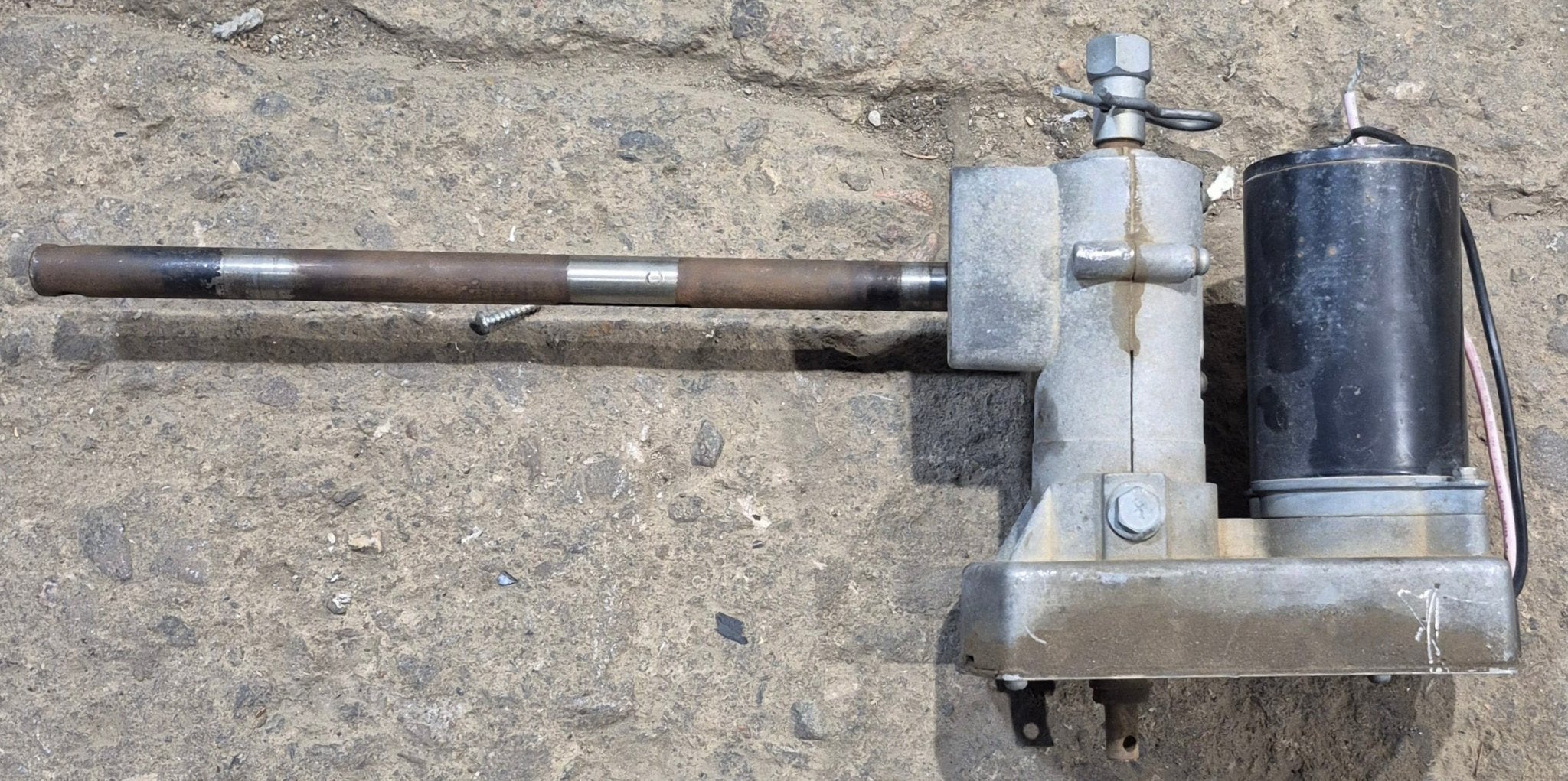 Used RV Slide Out Motor 18:1 - Young Farts RV Parts