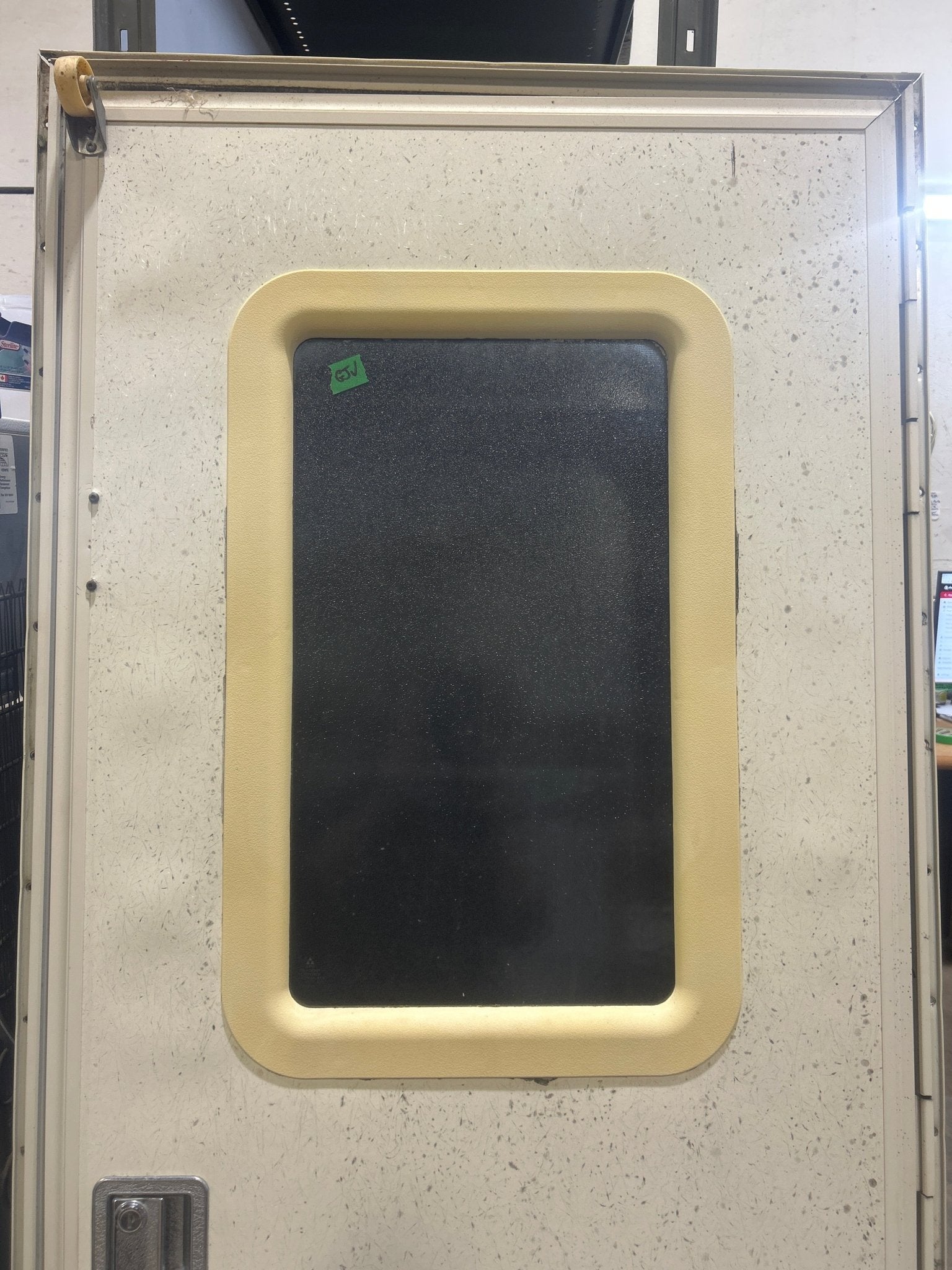 Used RV Square Corner Entry Door 25 3/4