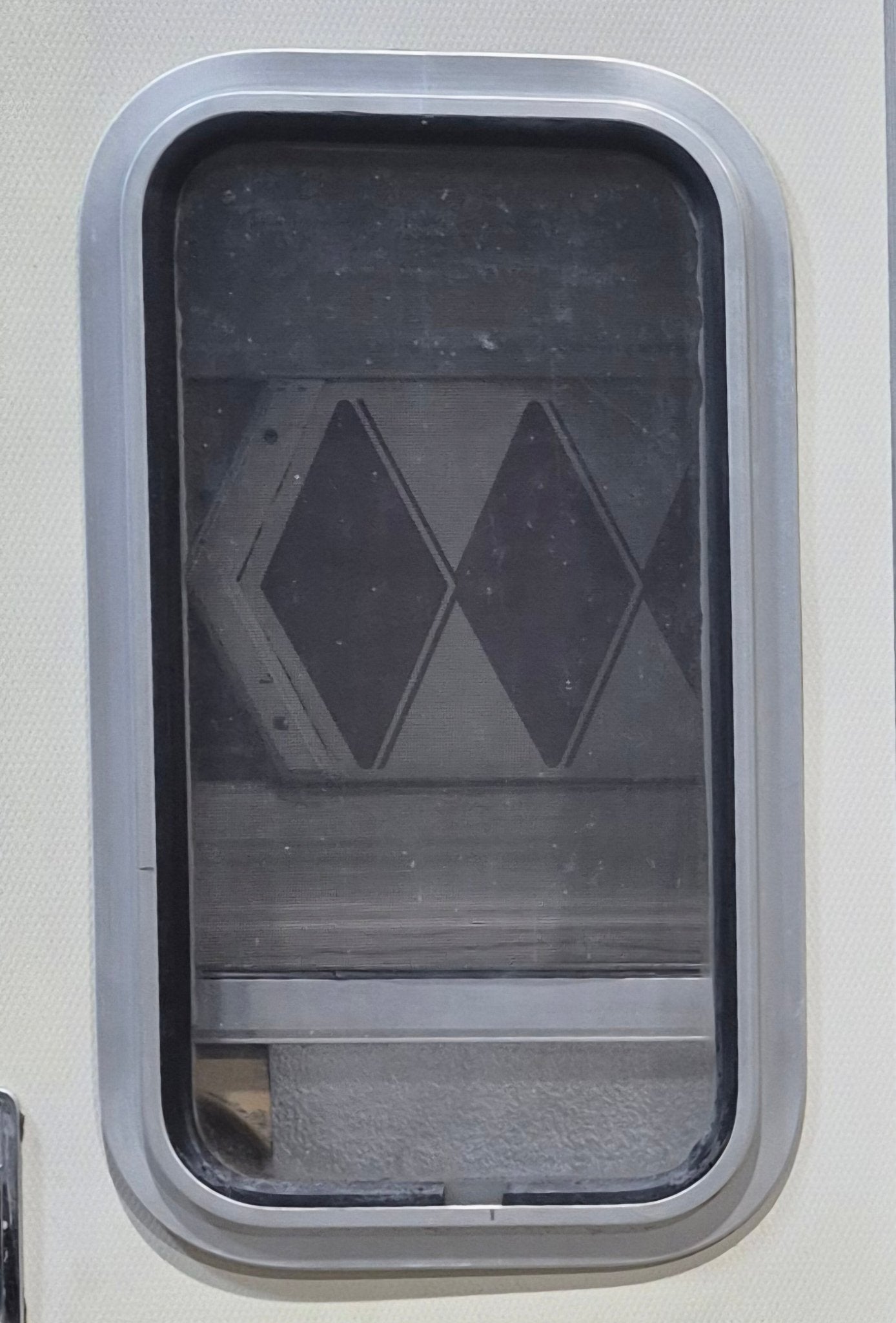 Used RV Square Entry Door 24 1/4