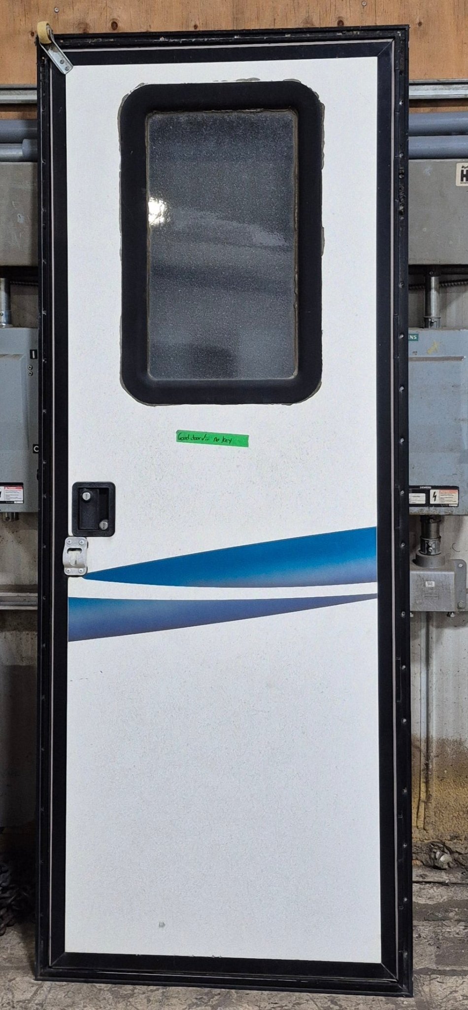 Used RV Square Entry Door 26 1/2