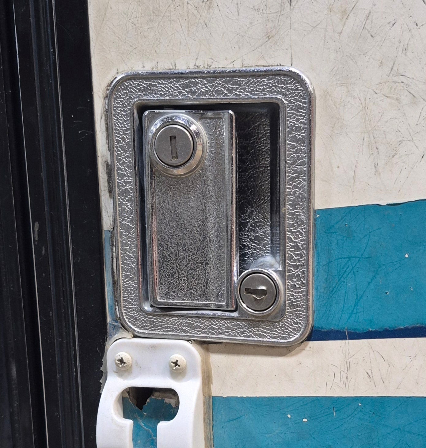 Used RV Square Entry Door 29 3/4
