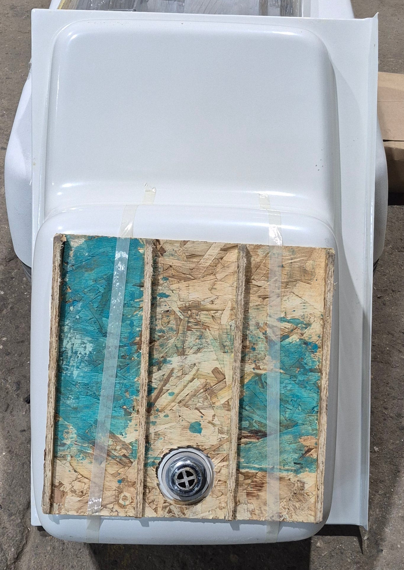 Used RV Step Bath Tub 35 7/8