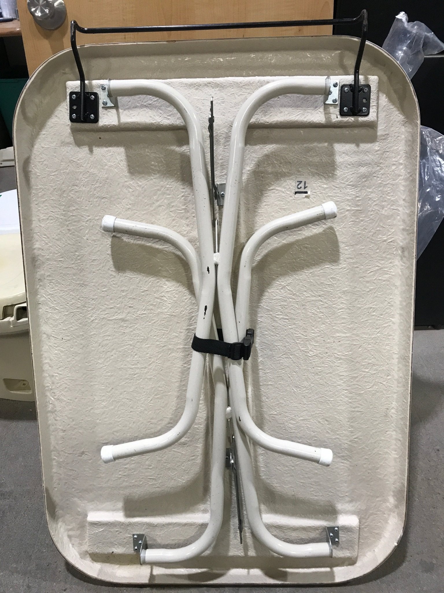 Used RV Table Top 27 1/2" x 39 3/4" - Young Farts RV Parts