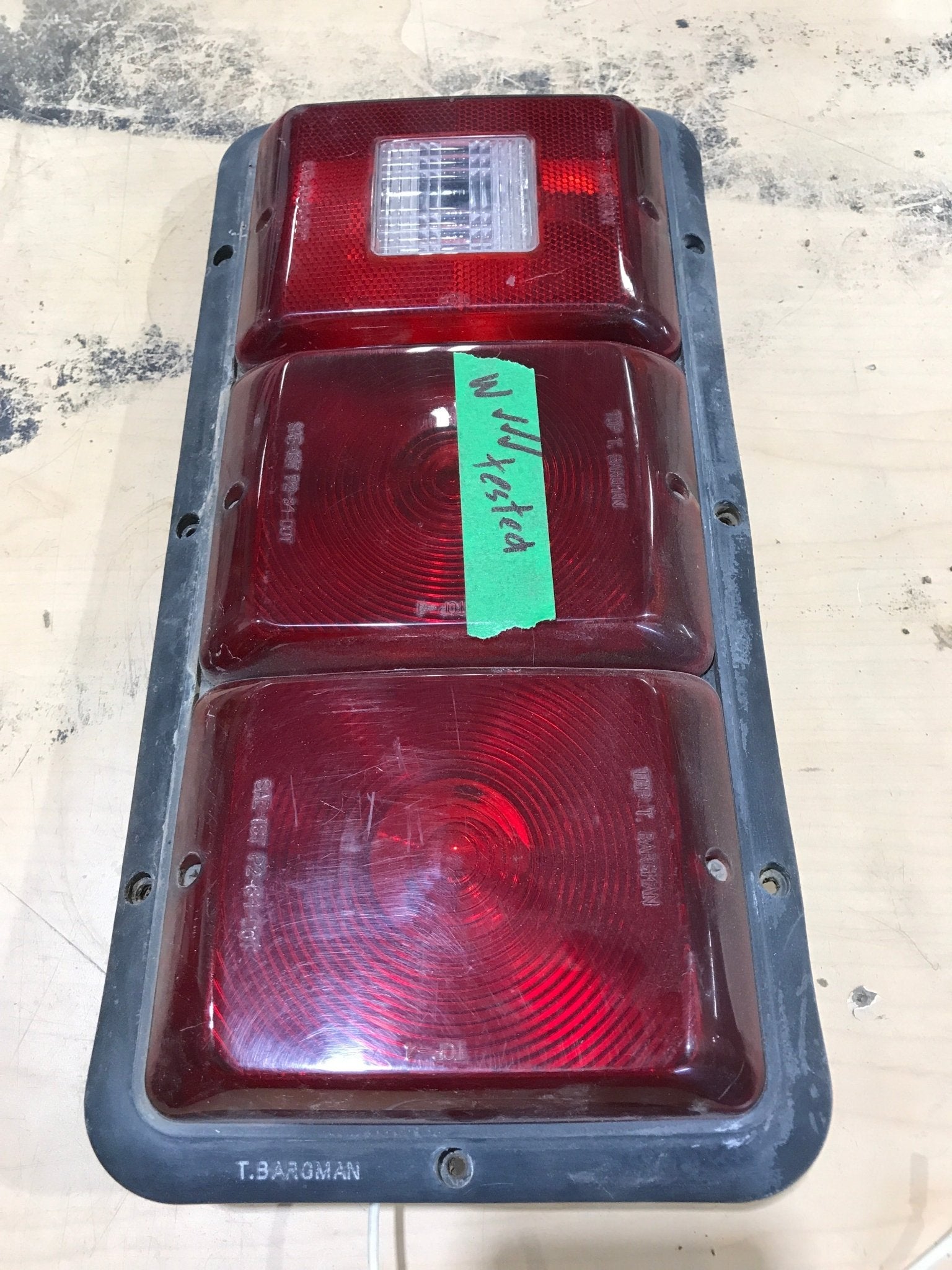 Used RV Tail Light Assembly - Bargman SAE IST P2 84 DOT - Young Farts RV Parts