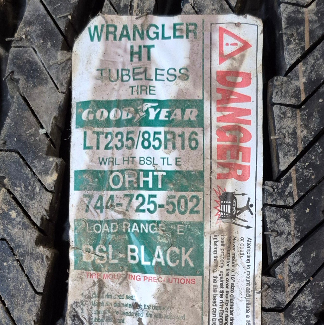 Used RV Tire & Rim 16" 8 bolt - Young Farts RV Parts