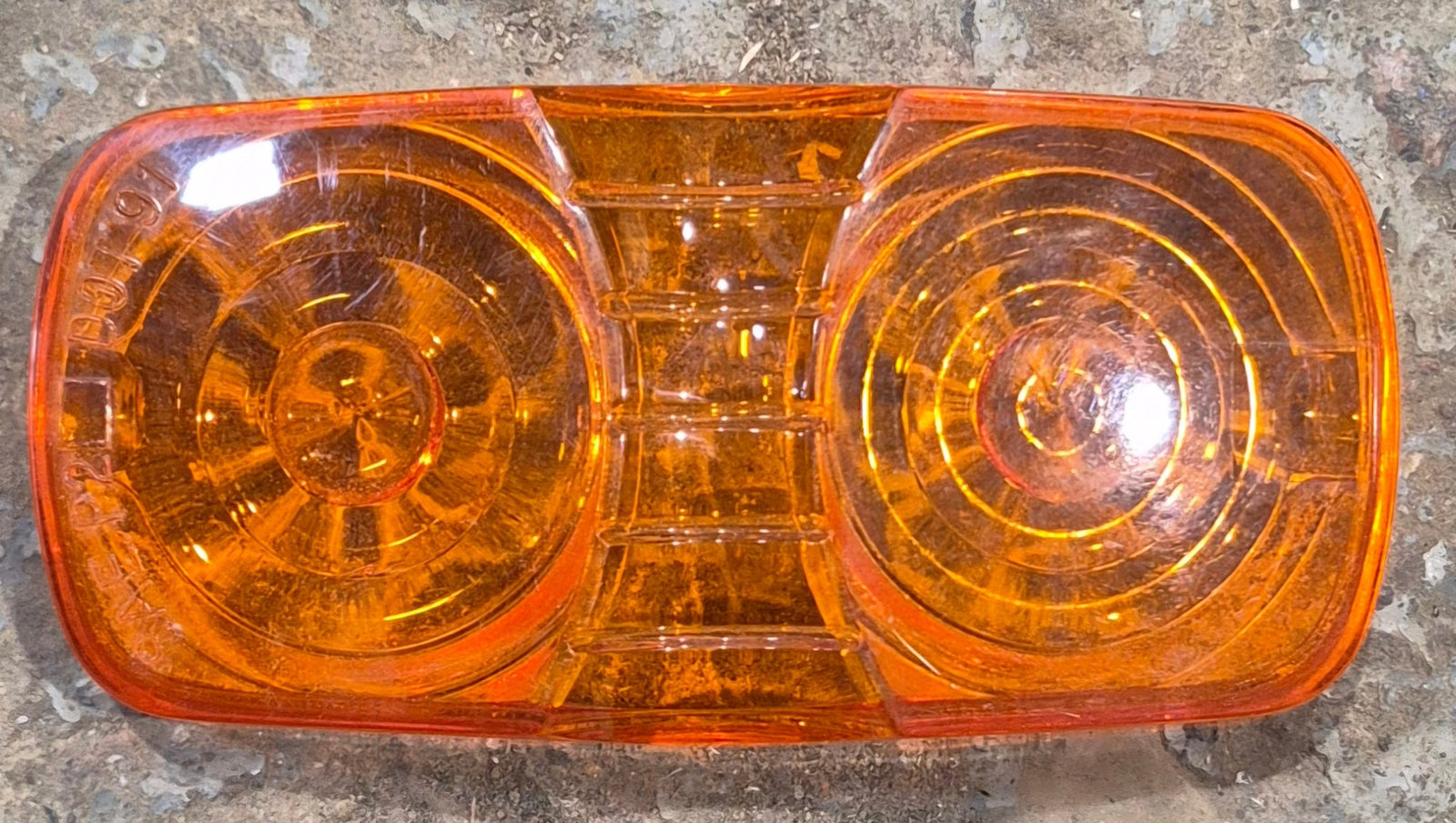 Used SAE P2 DOT 91 Replacement Lens for Marker Light - Amber - Young Farts RV Parts