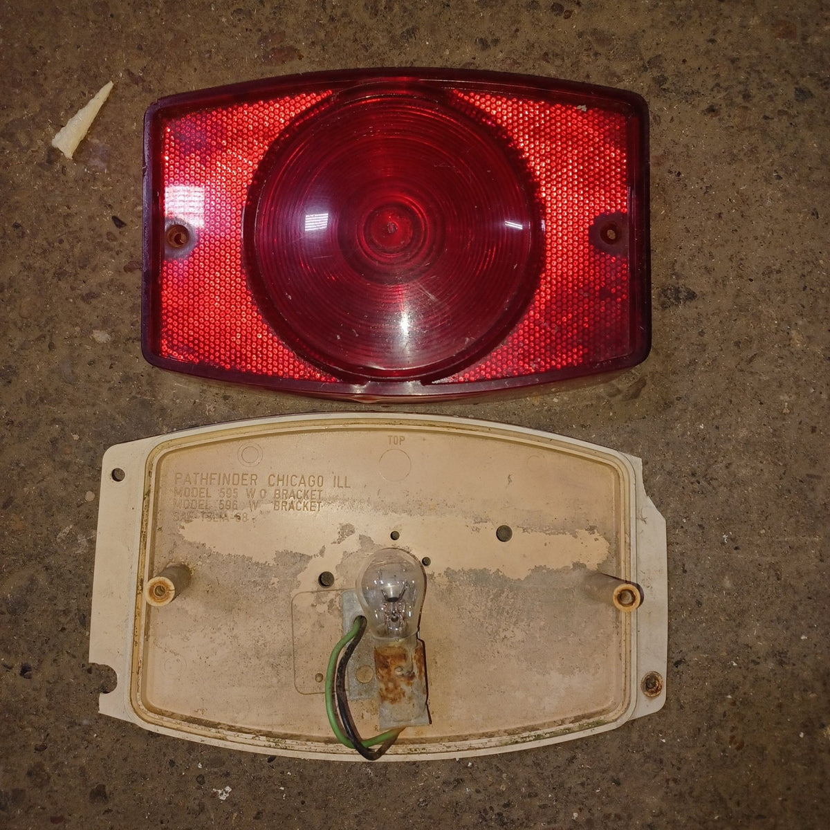 Used SAE-STLIA-67 596 License Plate Replacement Lens with Bracket-596 - Young Farts RV Parts