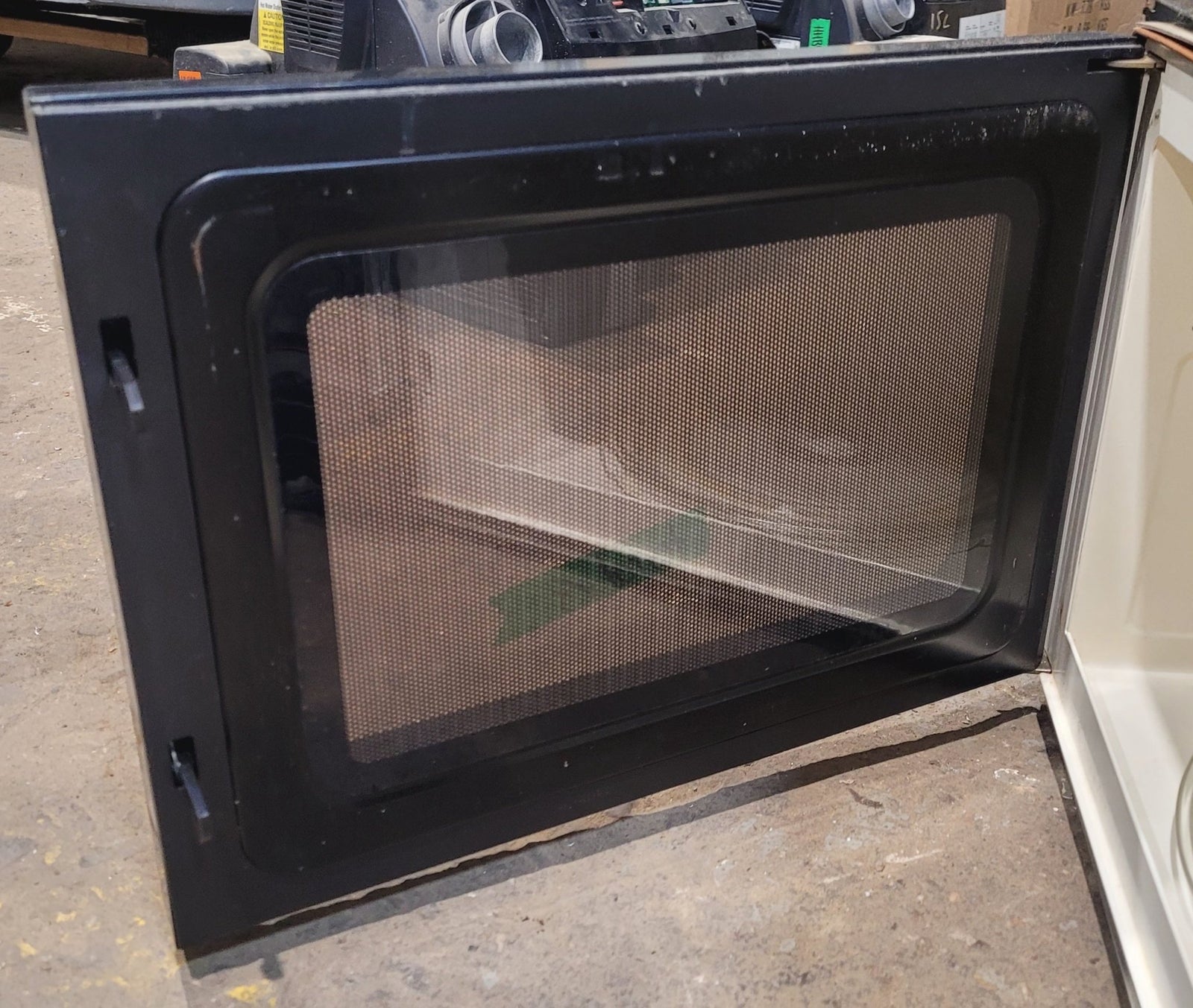 Used SAMSUNG RV Microwave 20 1/2