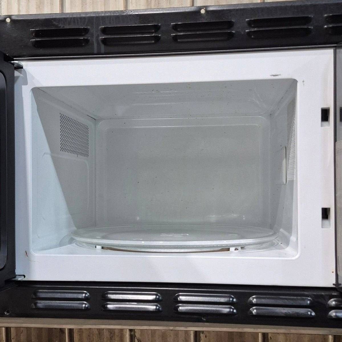 Used Samsung RV Microwave, 20 3/8