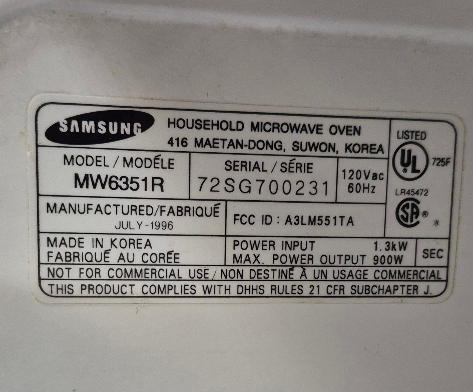 Used SAMSUNG RV Microwave 21 1/2" W x 12 1/" H x 14 1/2" D - Young Farts RV Parts