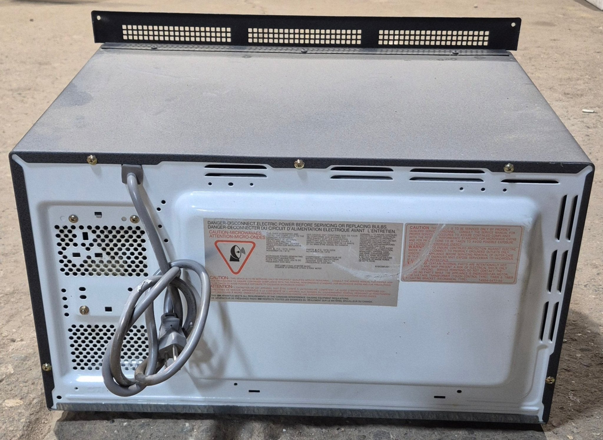 Used SAMSUNG RV Microwave 21 1/2" W x 12 1/" H x 14 1/2" D - Young Farts RV Parts