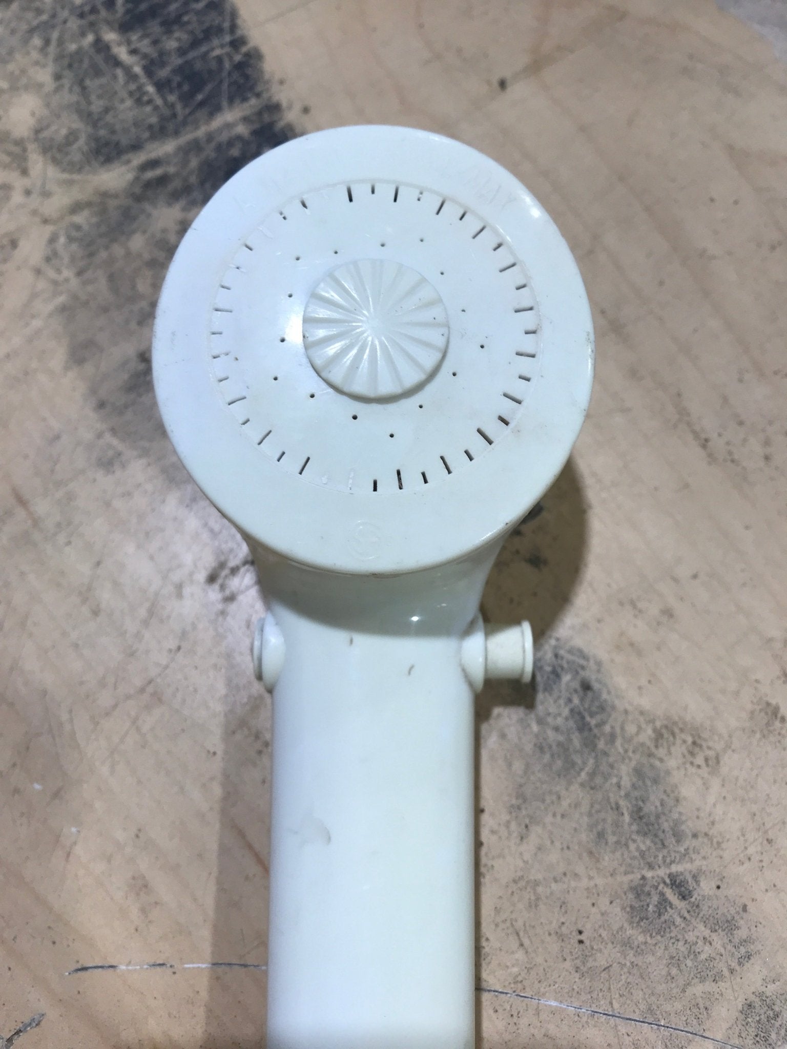 Used Shower Head 7 1/2" Off White - Young Farts RV Parts
