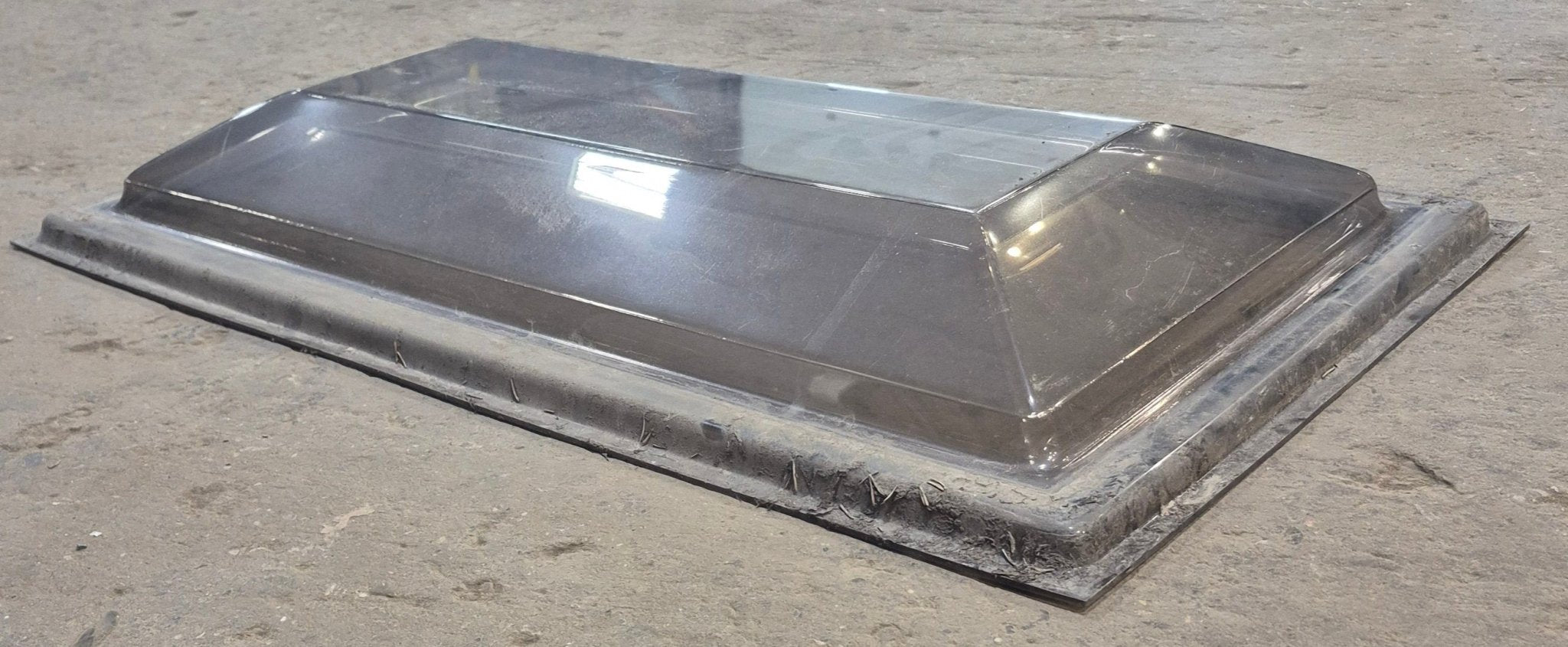 Used Skylight 19" x 34 3/4" (with inner skylight) - Young Farts RV Parts