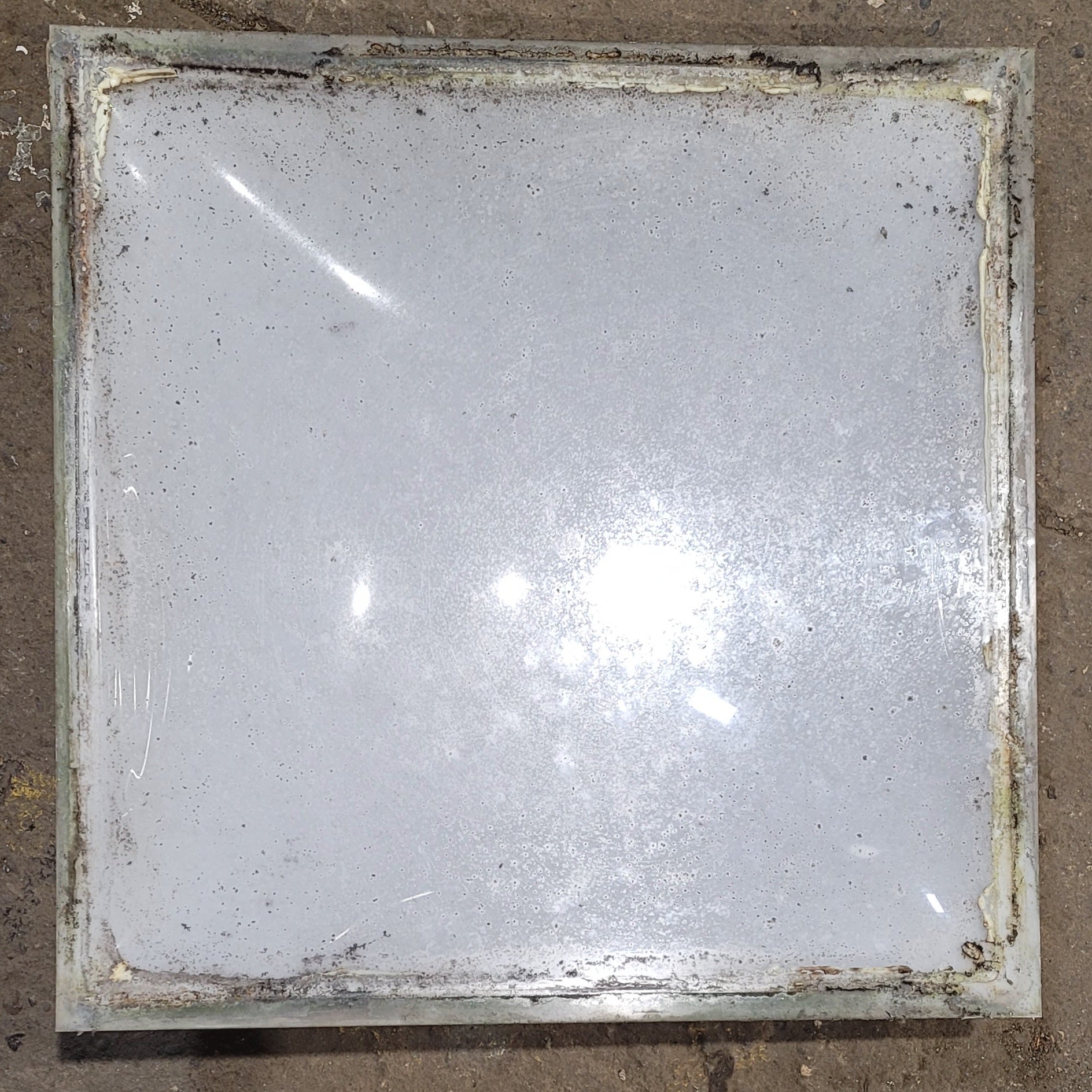 Used Skylight 24" X 24" - Young Farts RV Parts