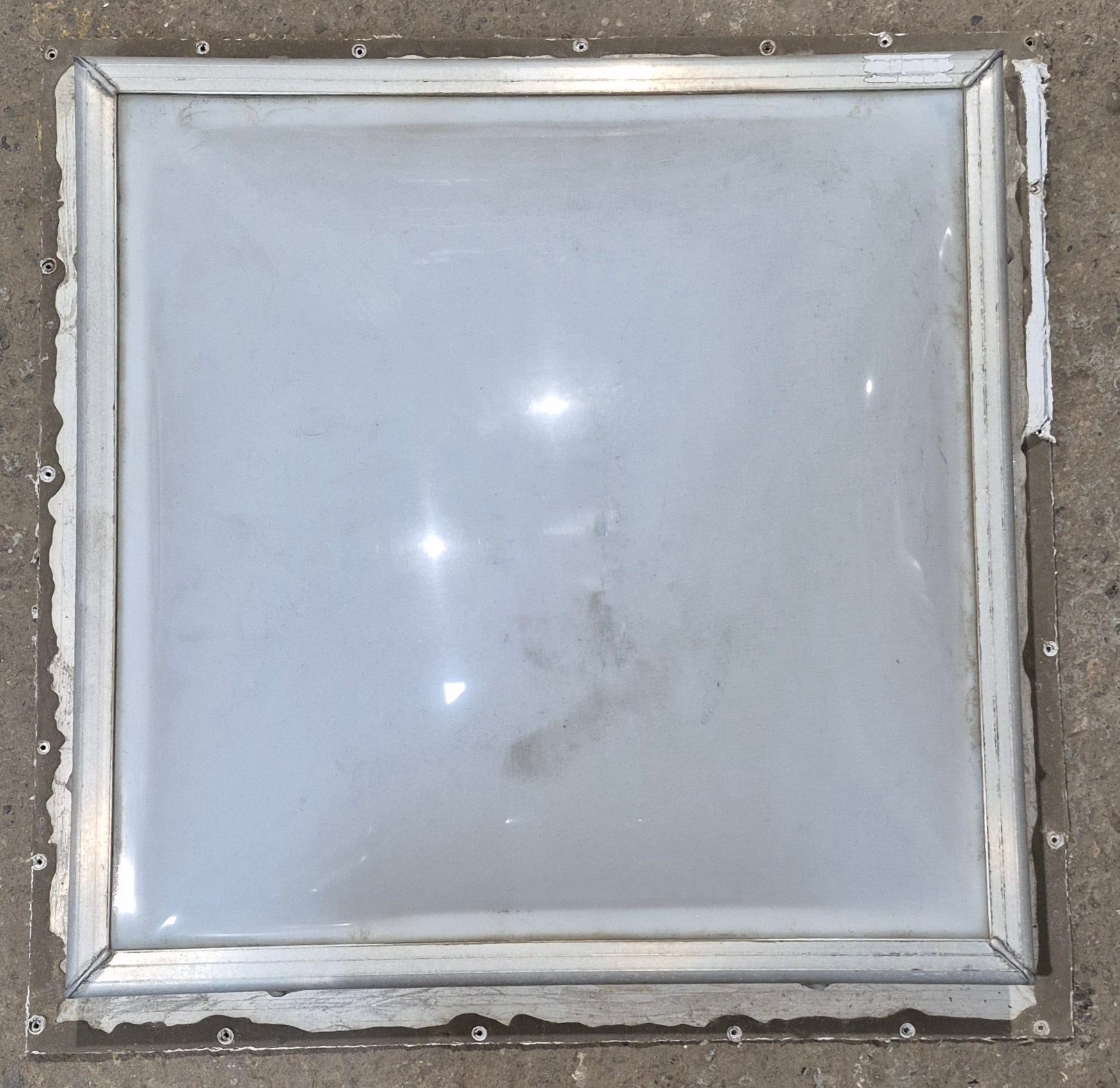 Used Skylight 28 1/2" x 28 1/2" (with inner skylight) - Young Farts RV Parts