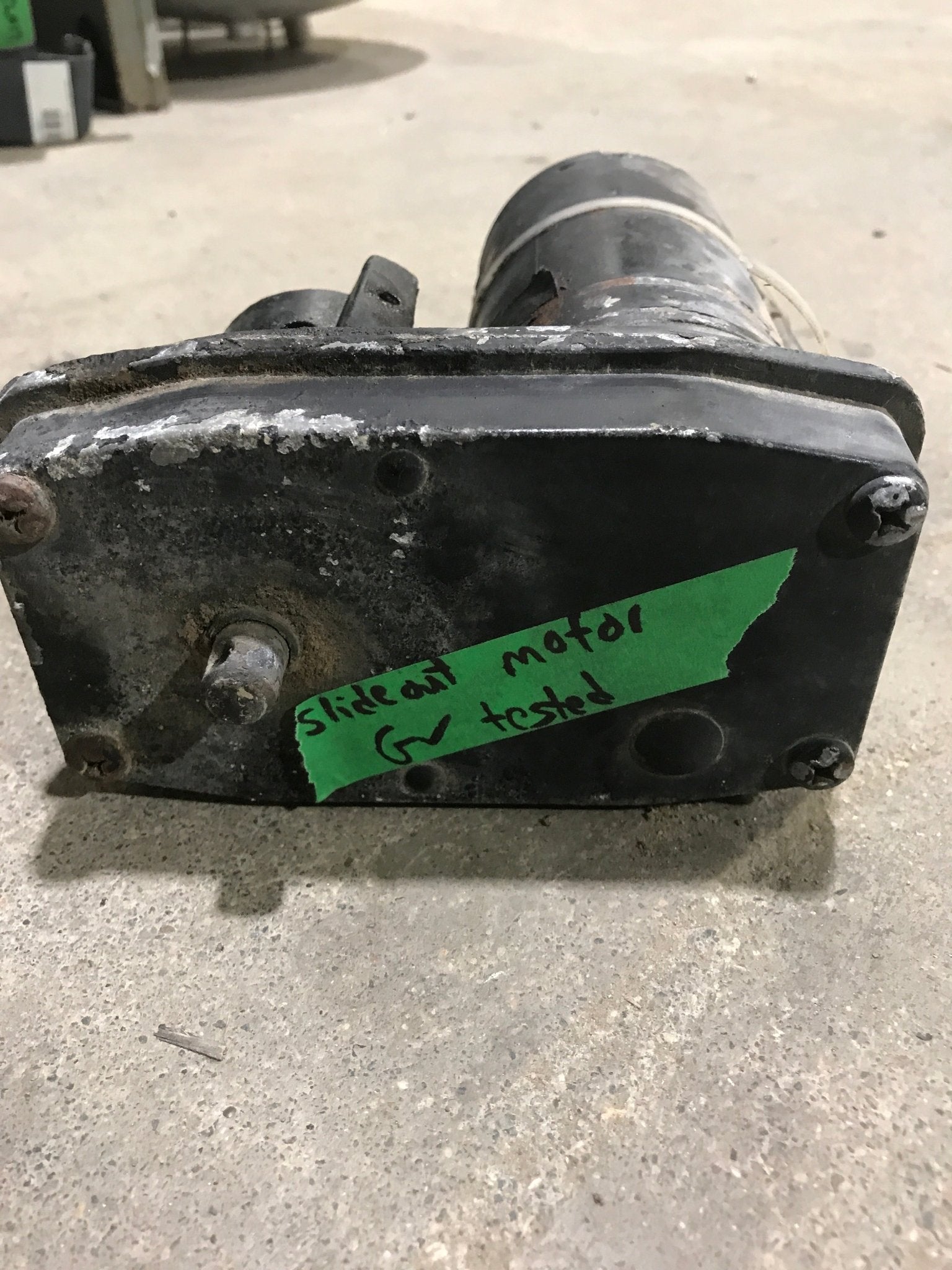 Used Slide Actuator Motor - Young Farts RV Parts
