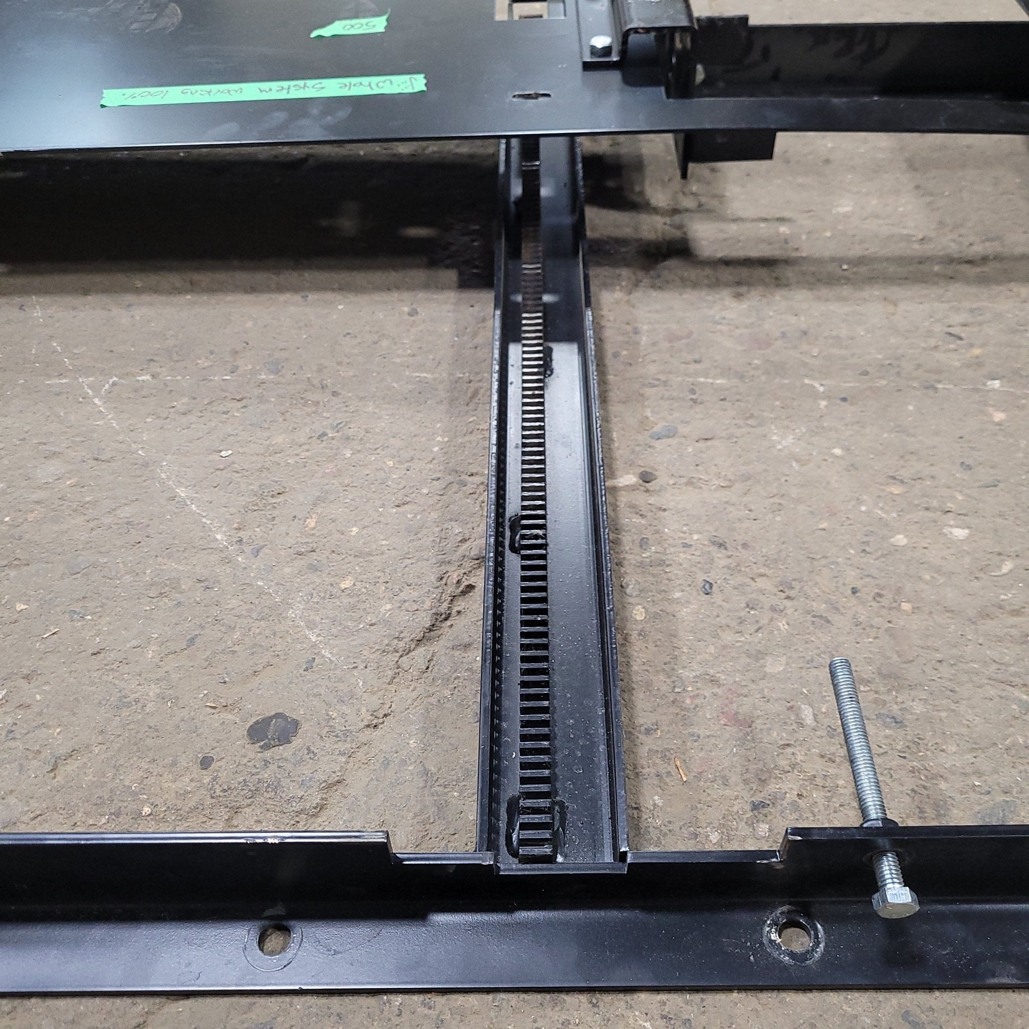 Used Slide Out System - No motor - Young Farts RV Parts