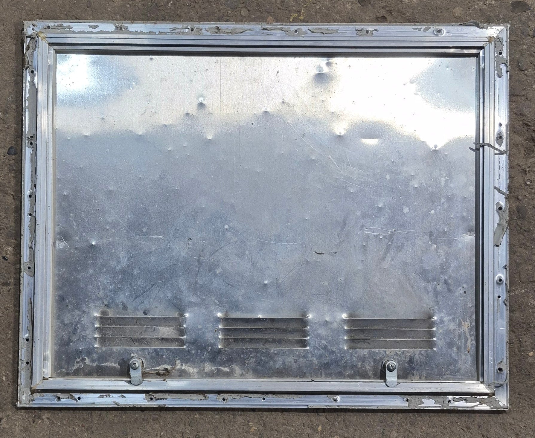 Used Square Cornered Battery/ Propane Cargo Door 25 1/4" x 19 3/4" x 5/8" - Young Farts RV Parts