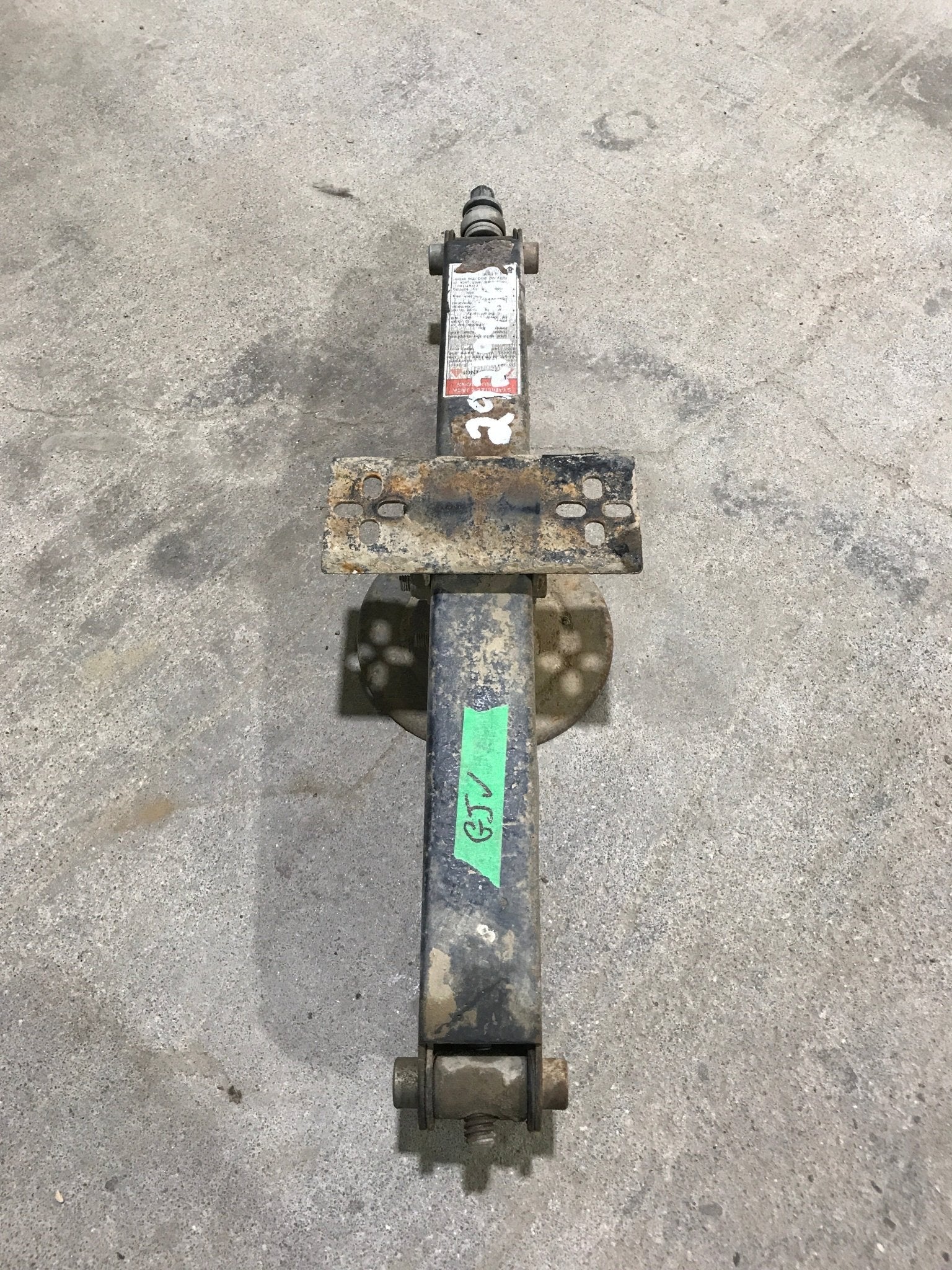 Used Stabilizer Jack 26