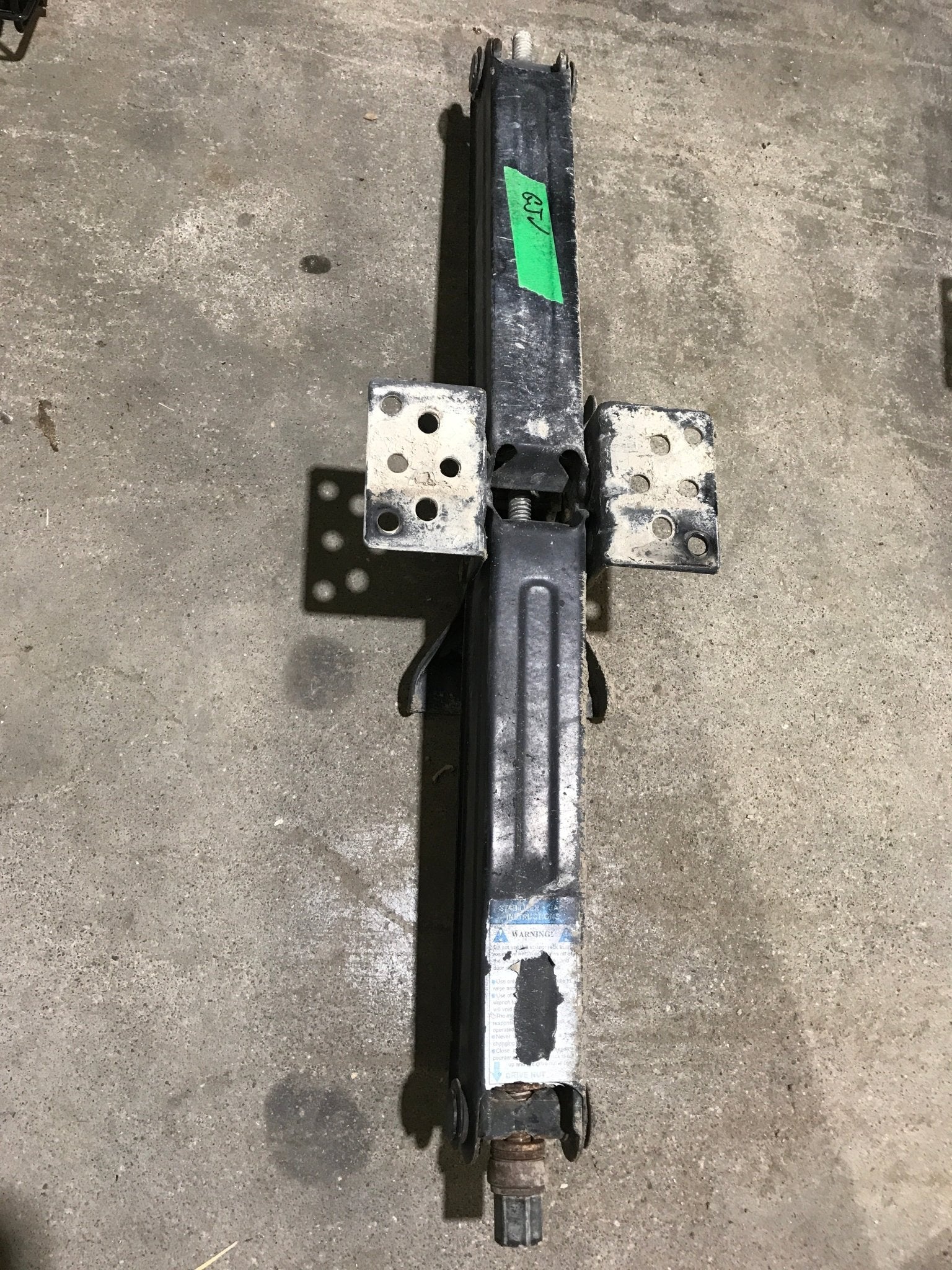 Used Stabilizer Jack 26