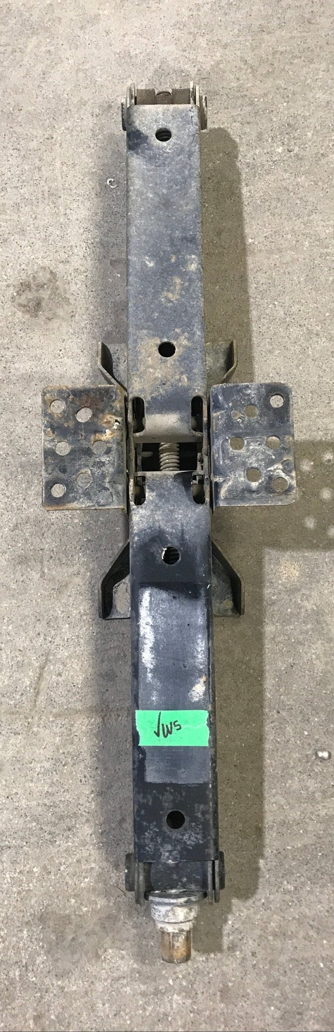 Used Stabilizer Jack 26