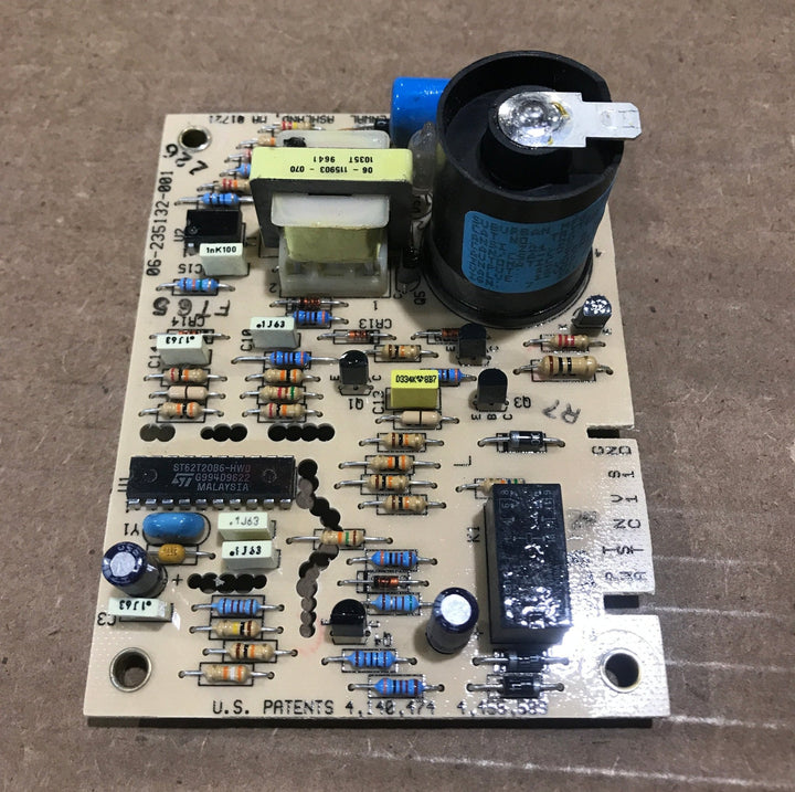 Used Suburban (Fenwal) Ignitor Control Board - 231741-2 - Young Farts RV Parts