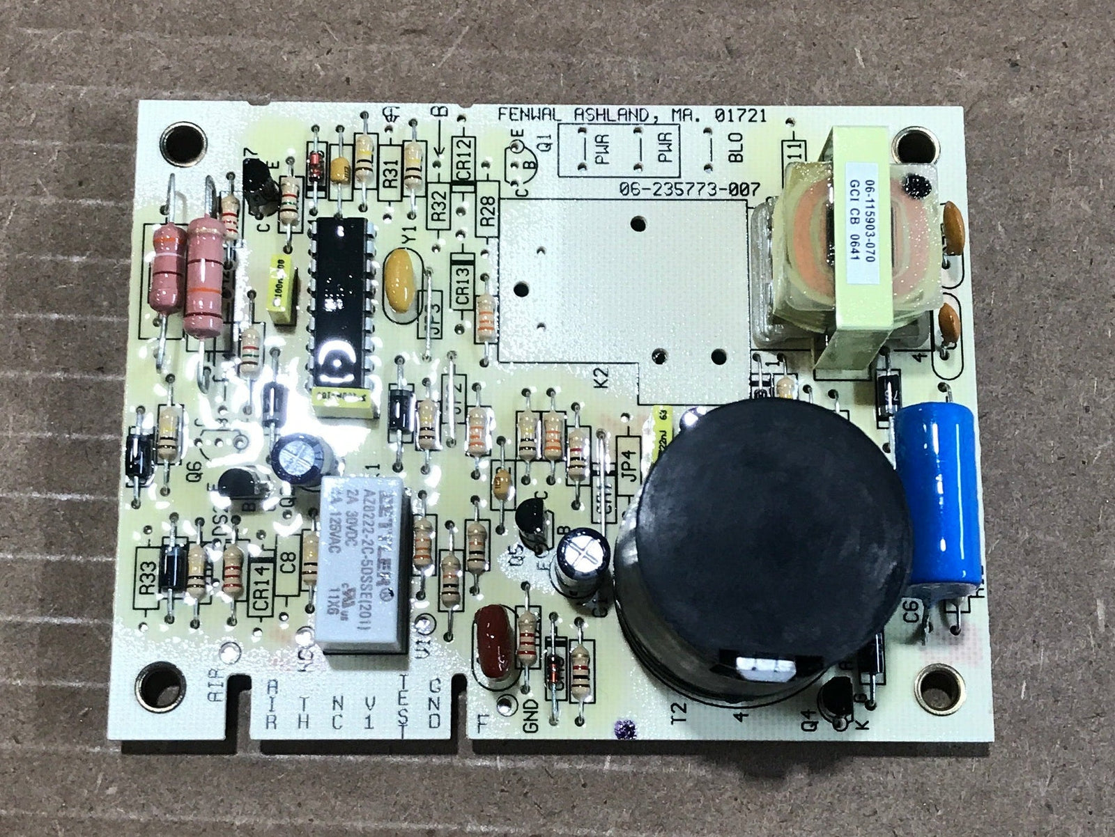 Used Suburban Ignition Control Circuit Board - 521099 - Young Farts RV Parts