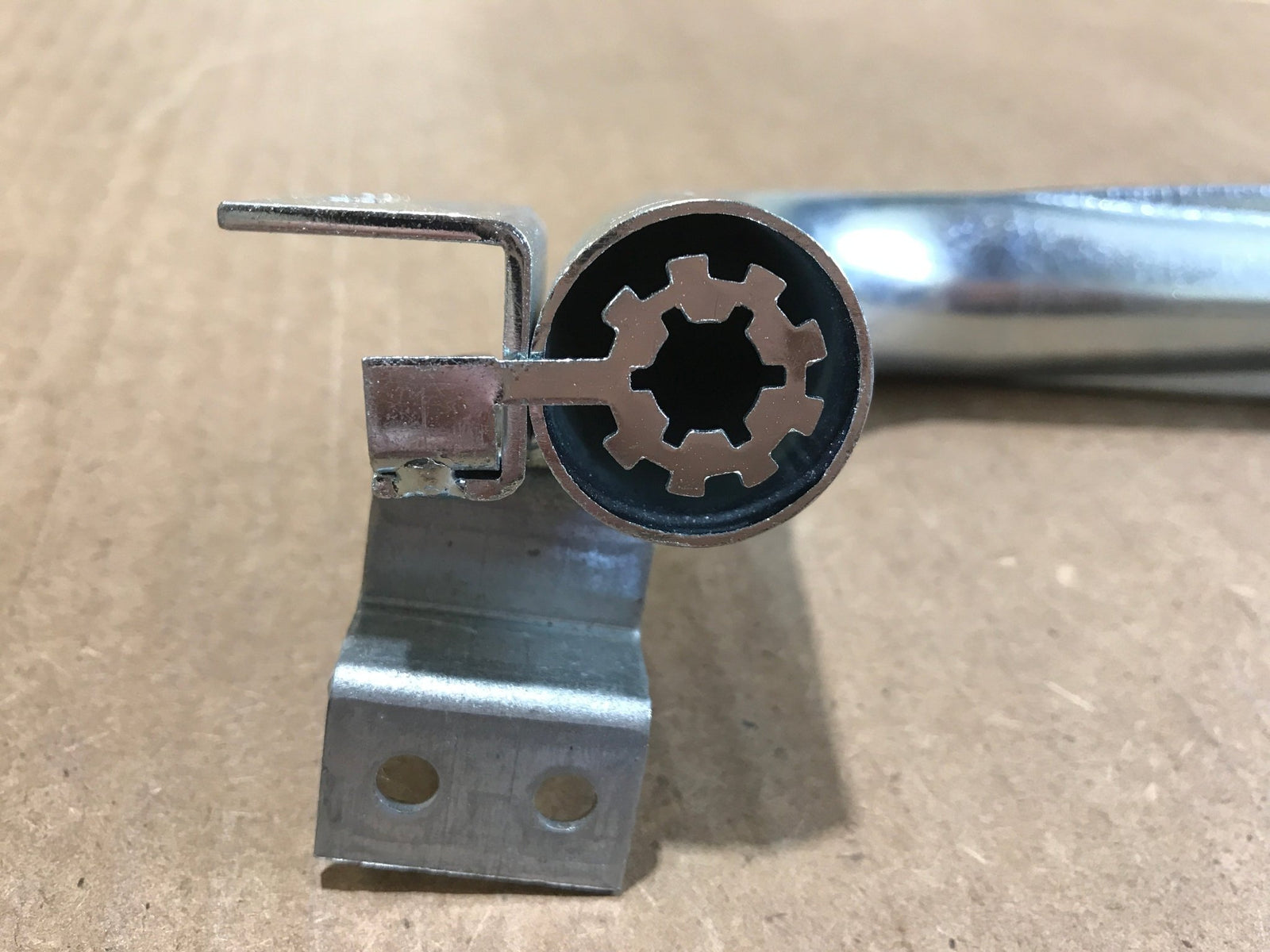 Used Suburban Large Burner Assembly - 520565 - Young Farts RV Parts