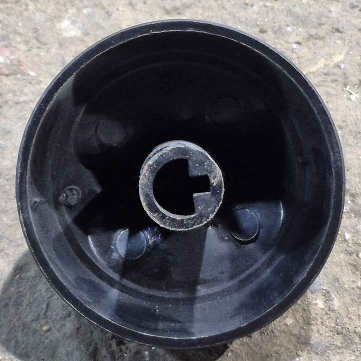 Used Suburban Oven Control Knob - 140257 - Young Farts RV Parts
