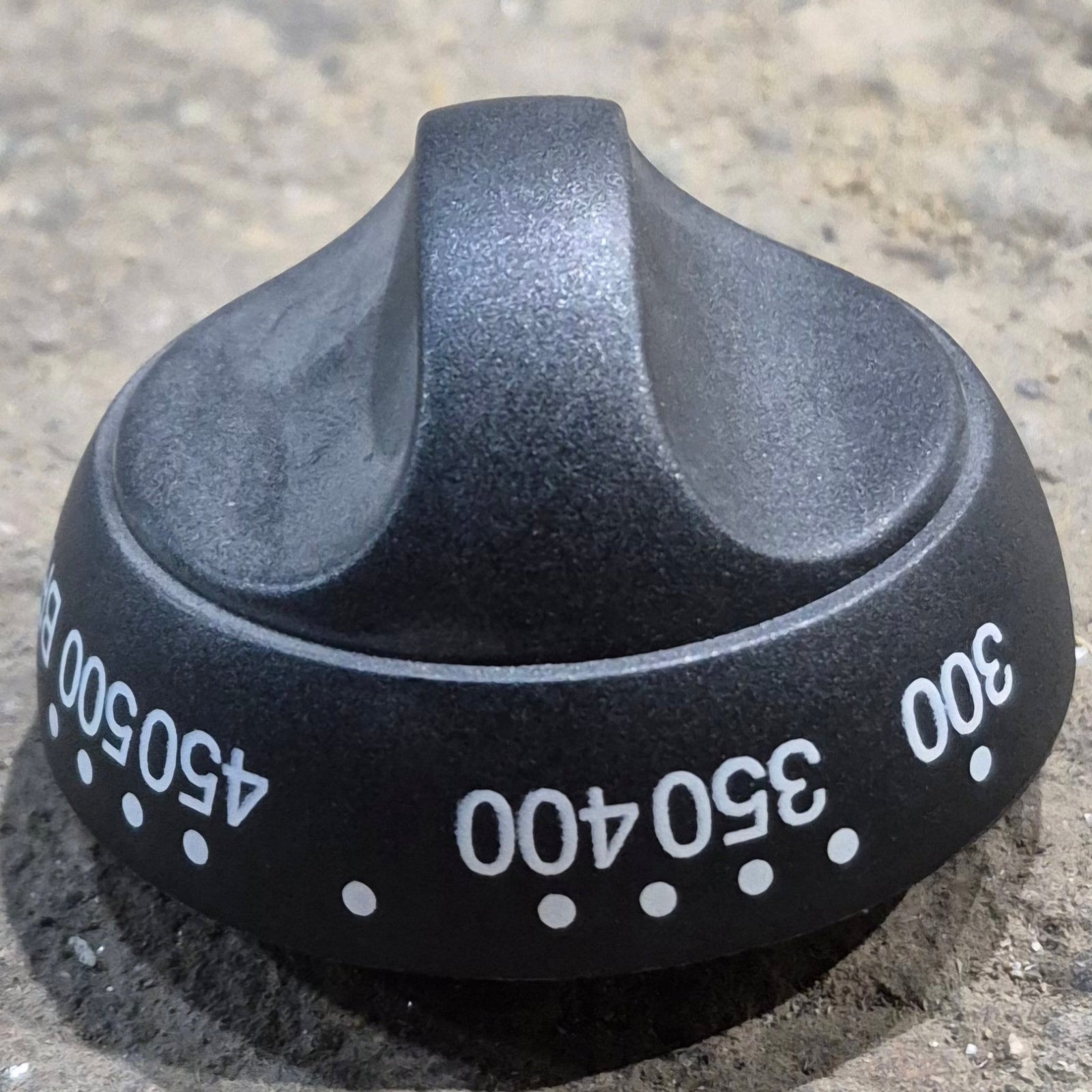 Used Suburban Oven Control Knob - 140257 - Young Farts RV Parts