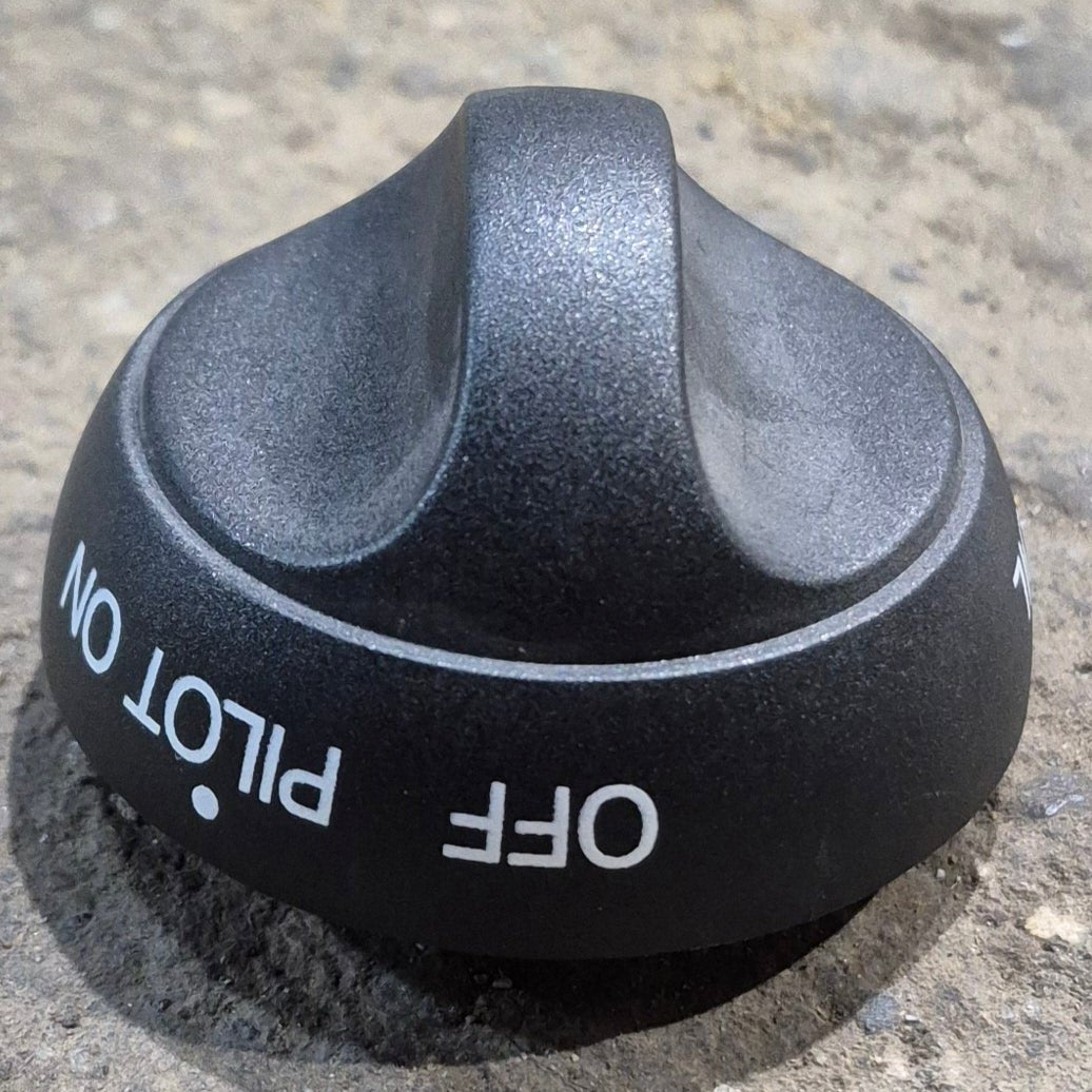 Used Suburban Oven Control Knob - 140257 - Young Farts RV Parts