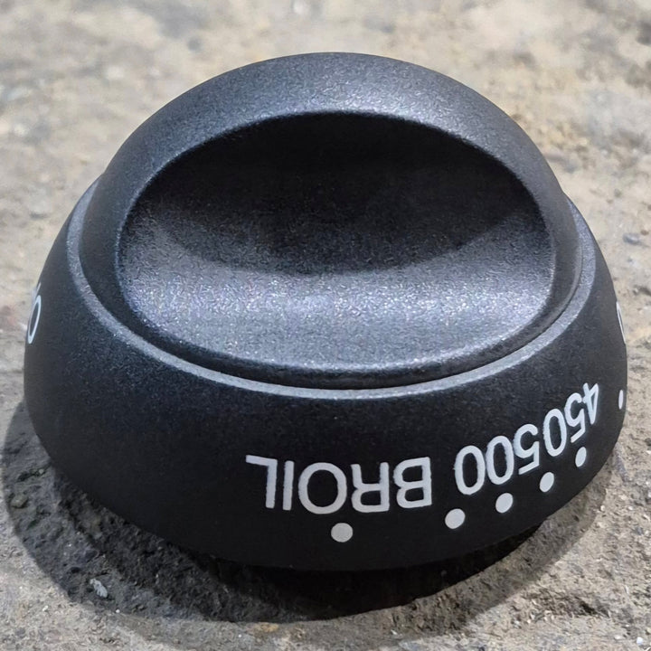 Used Suburban Oven Control Knob - 140257 - Young Farts RV Parts