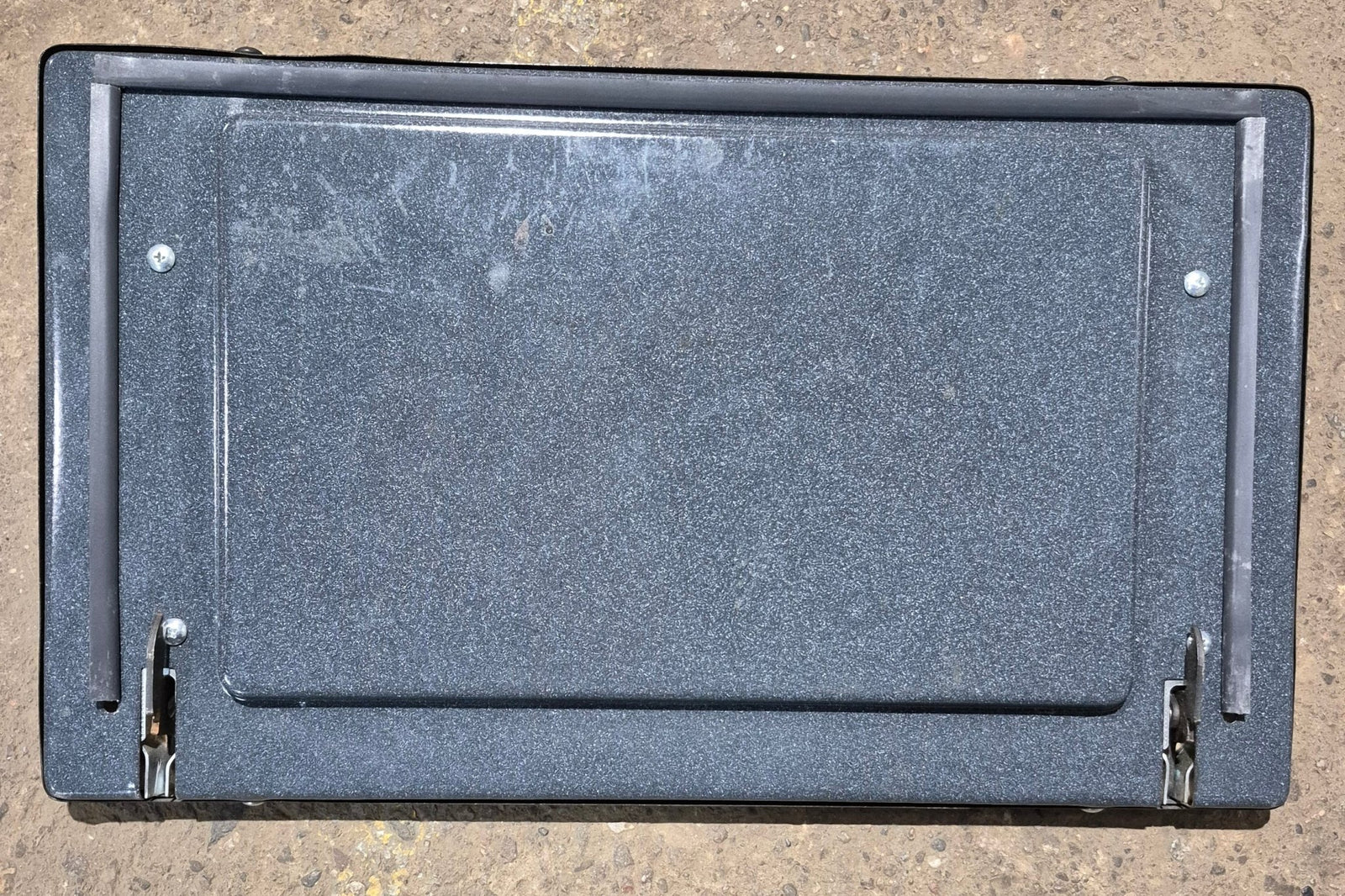 Used Suburban Oven Door, 20 7/8