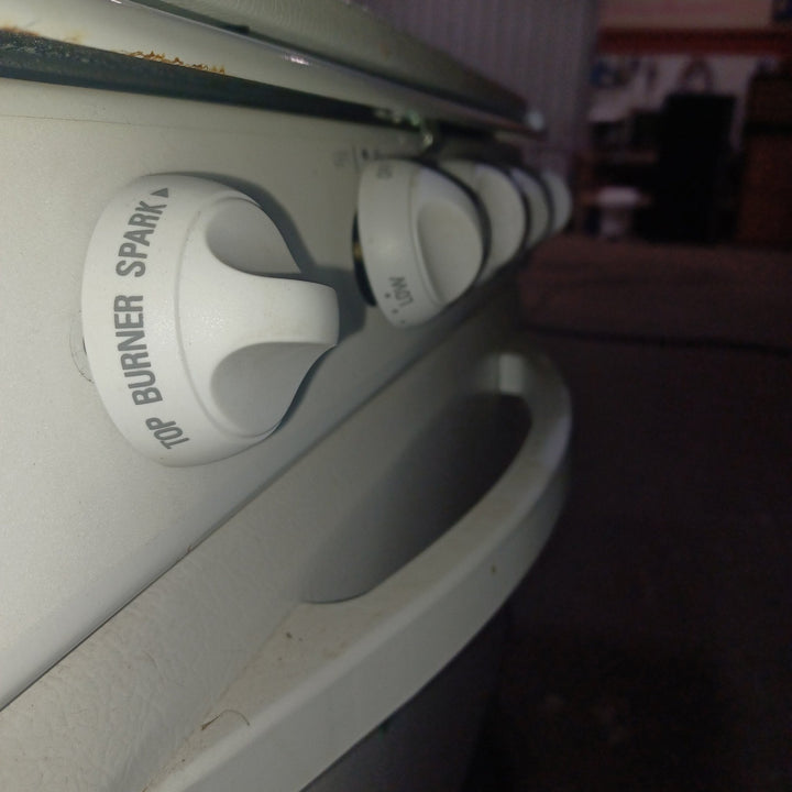 Used Suburban Range Stove 3 Burner - SRNA3SWWE - Young Farts RV Parts