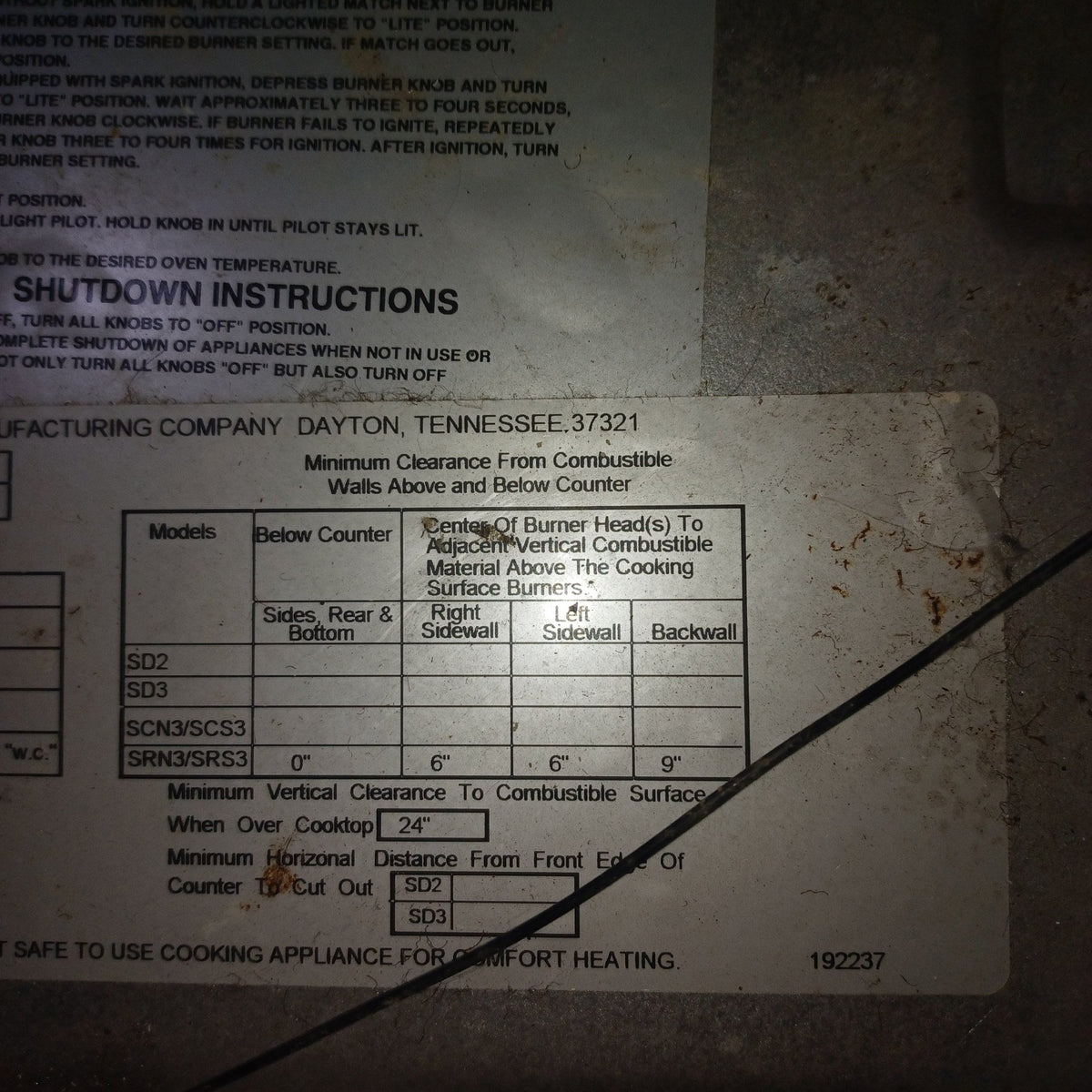 Used Suburban Range Stove 3 Burner - SRNA3SWWE - Young Farts RV Parts
