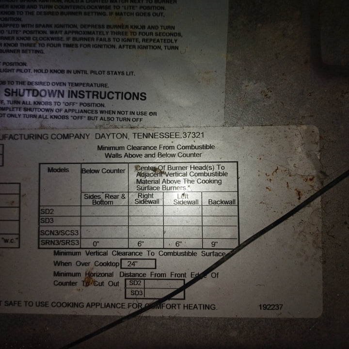 Used Suburban Range Stove 3 Burner - SRNA3SWWE - Young Farts RV Parts