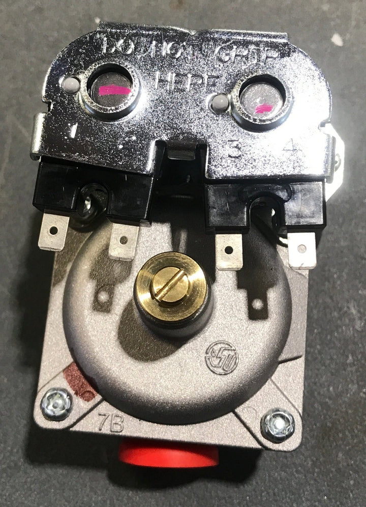 Used Suburban Water Heater DSI Gas Valve - 161109 , BZA10A - Young Farts RV Parts