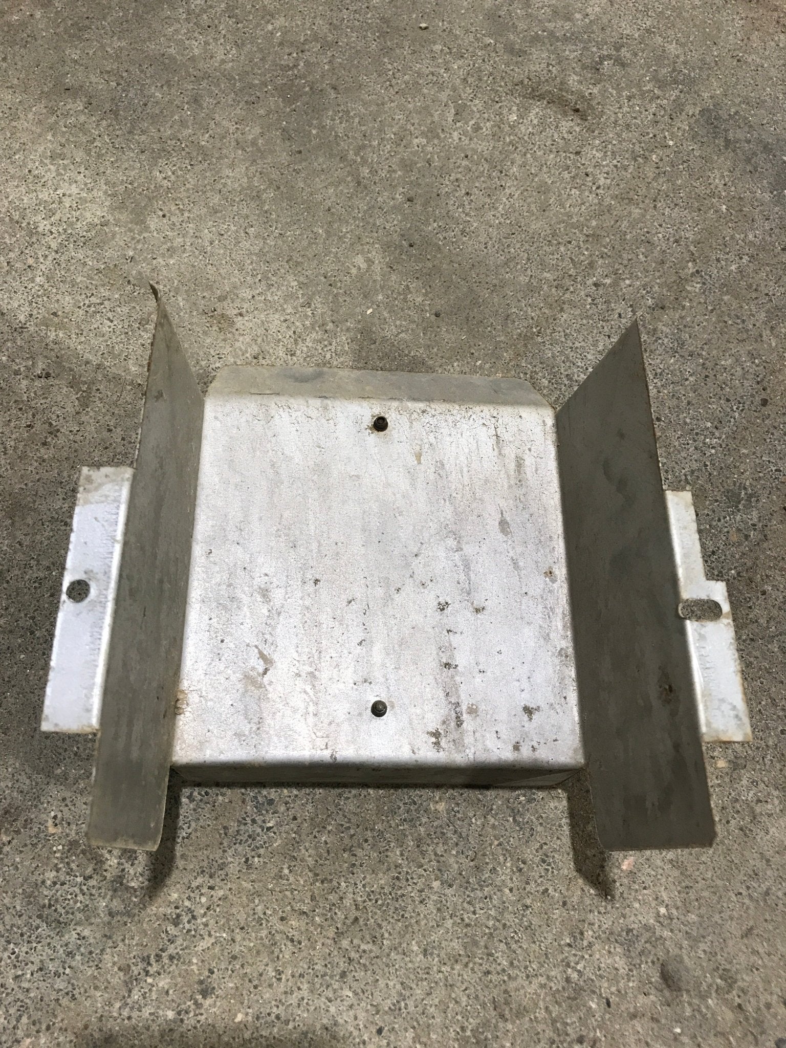 Used Suburban Water Heater Front Flue Collector 101776 - Young Farts RV Parts