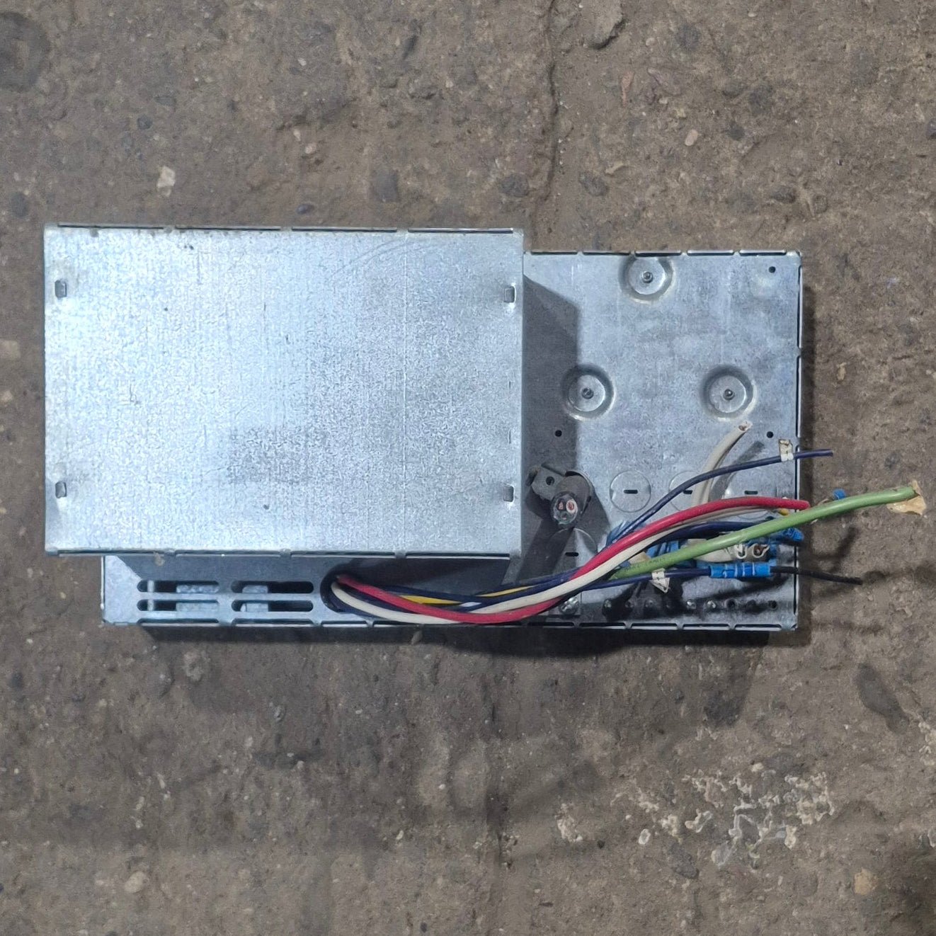 Used System Monitors Converter, 32 AMP - TNC320D - Young Farts RV Parts